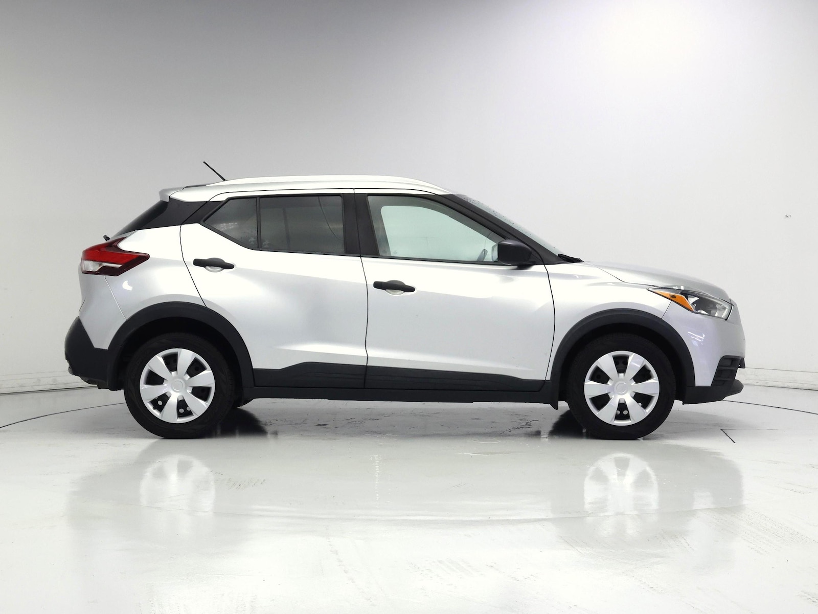 2018 Nissan Kicks S - Photo 8