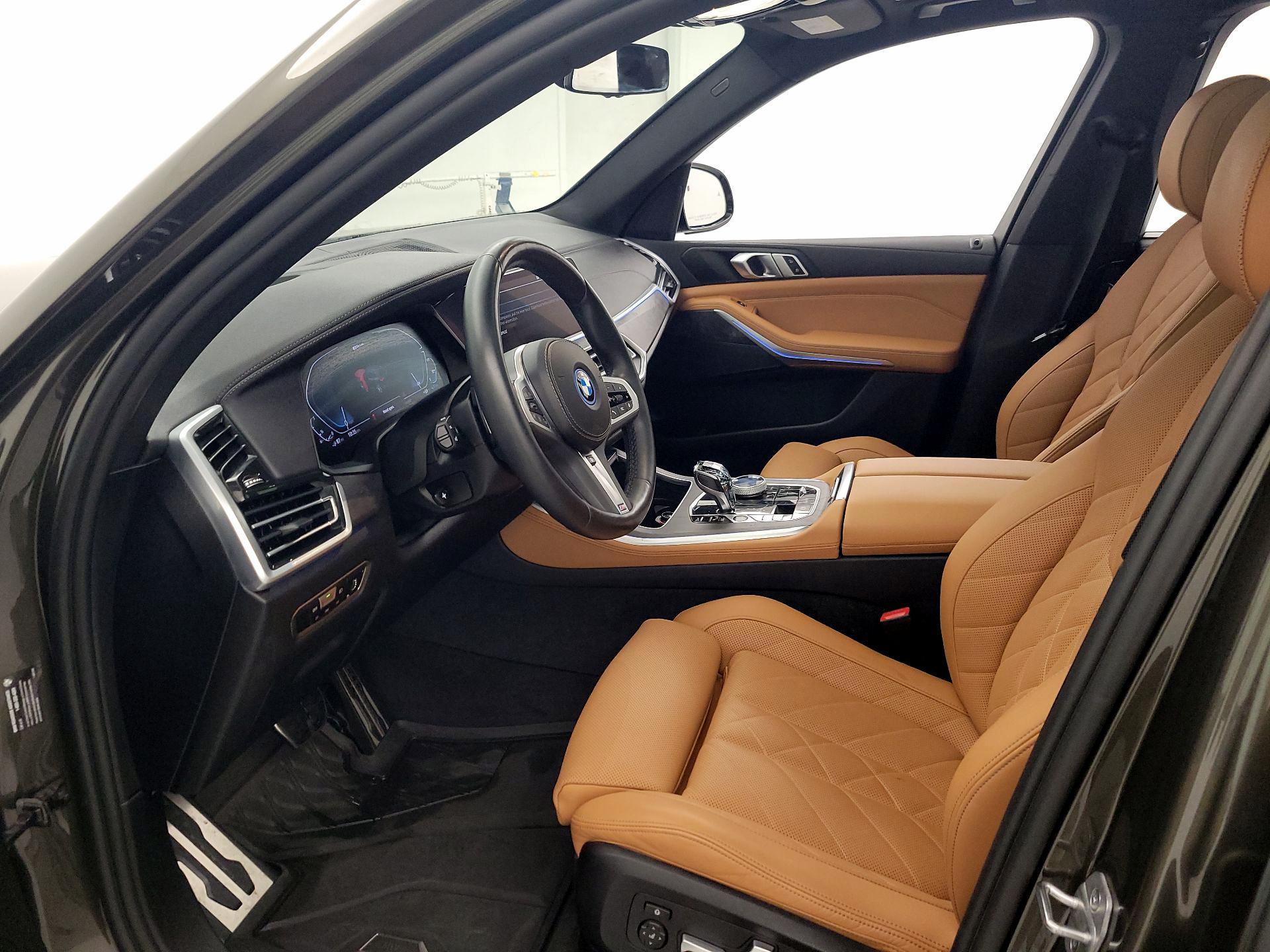 Thumbnail: 2023 BMW X5 - 11