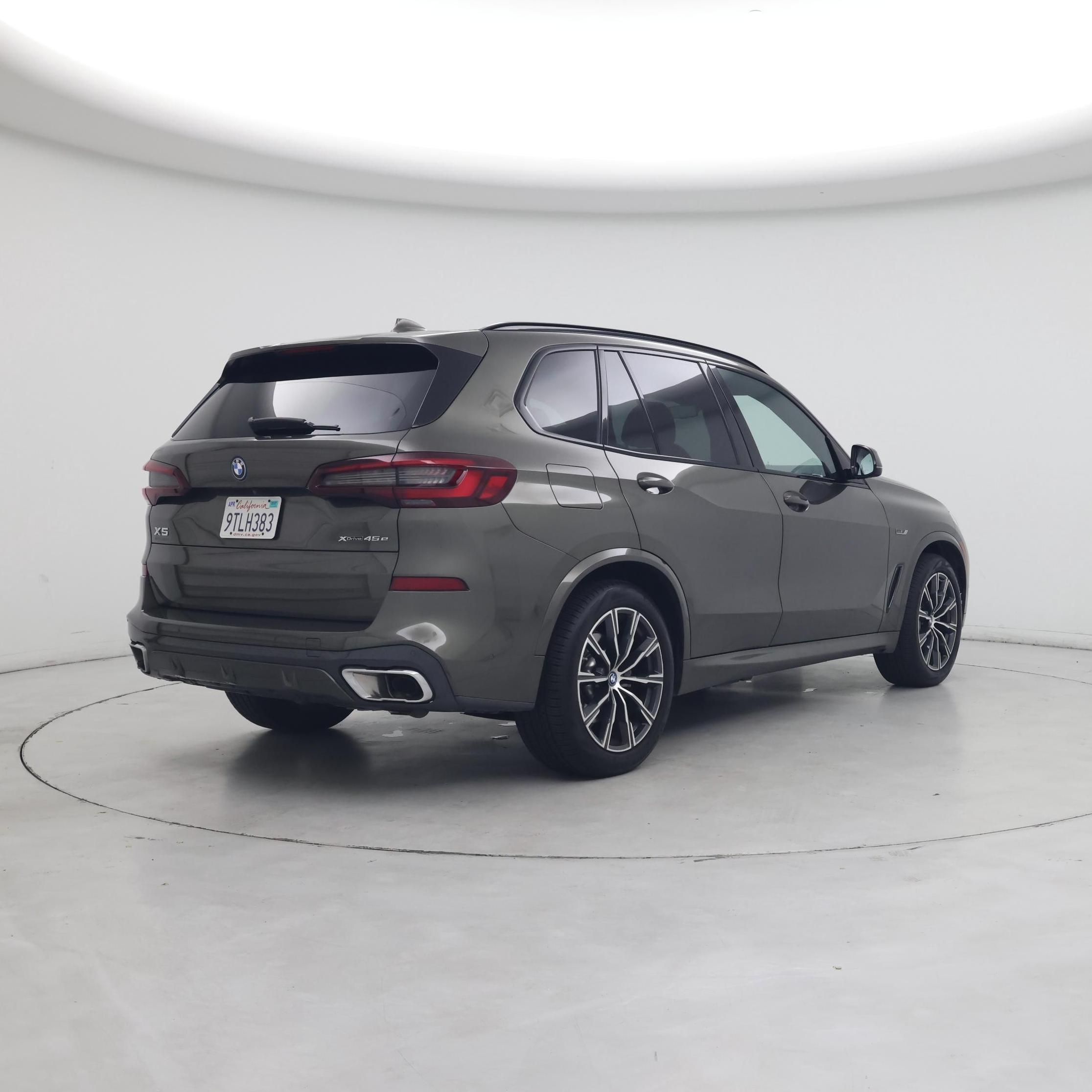 Thumbnail: 2023 BMW X5 - 8