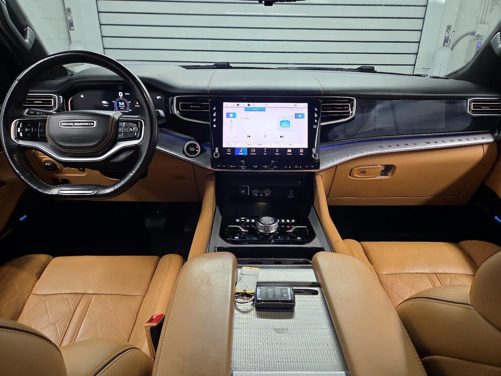 2022 Jeep Grand Wagoneer Series III - Photo 10