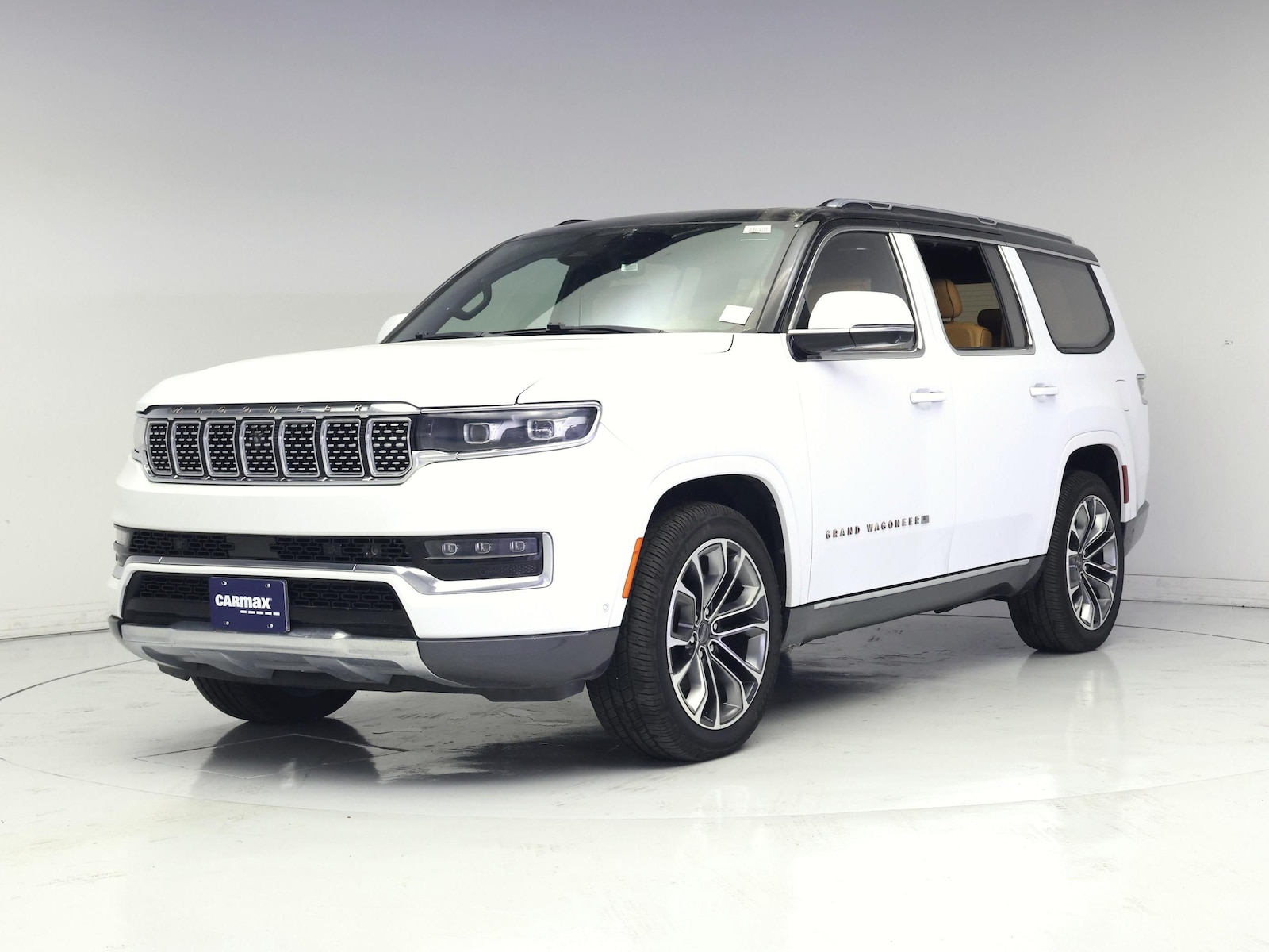 2022 Jeep Grand Wagoneer Series III - Photo 5