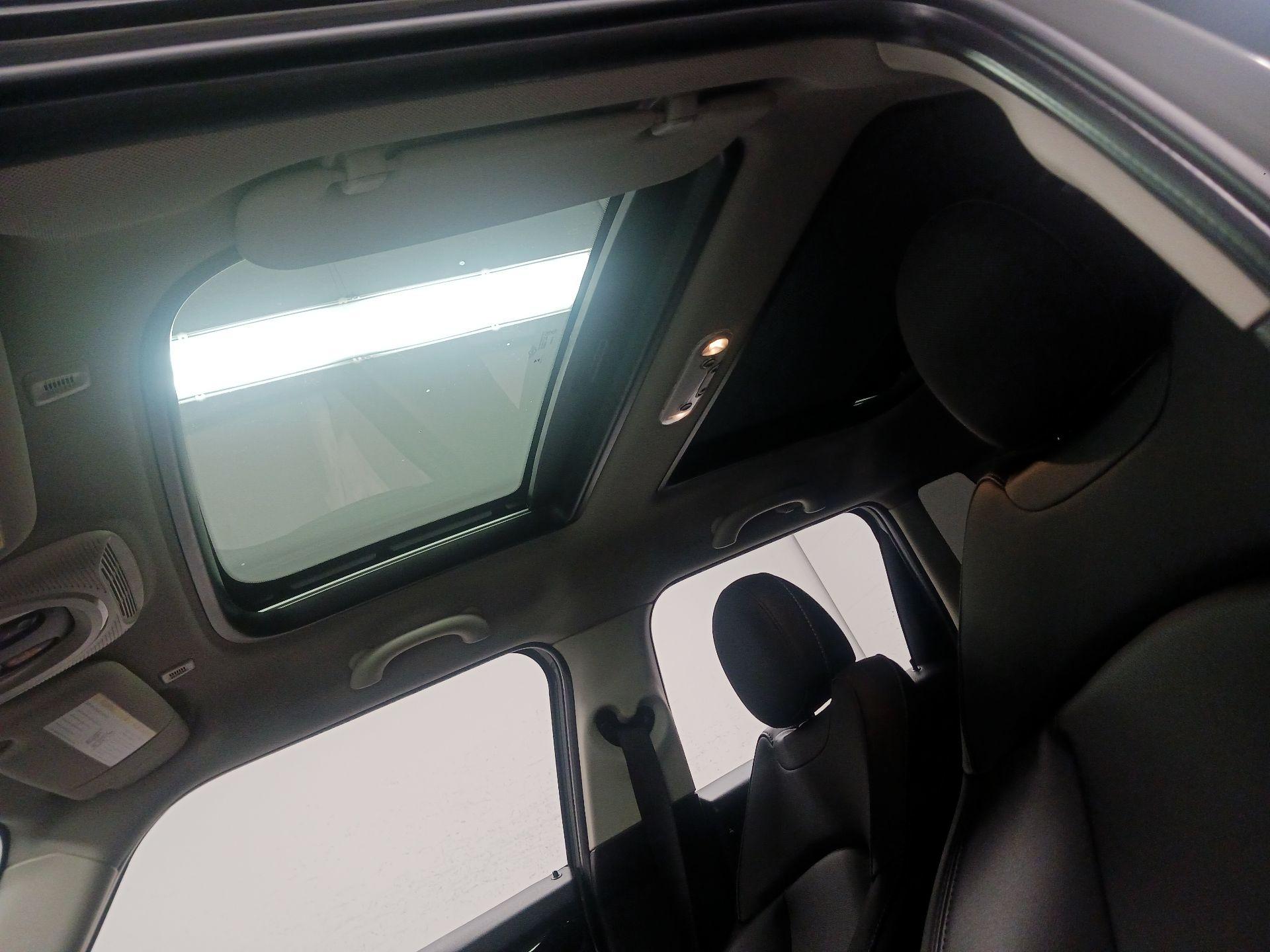 Thumbnail: 2022 MINI Cooper Hardtop - 20
