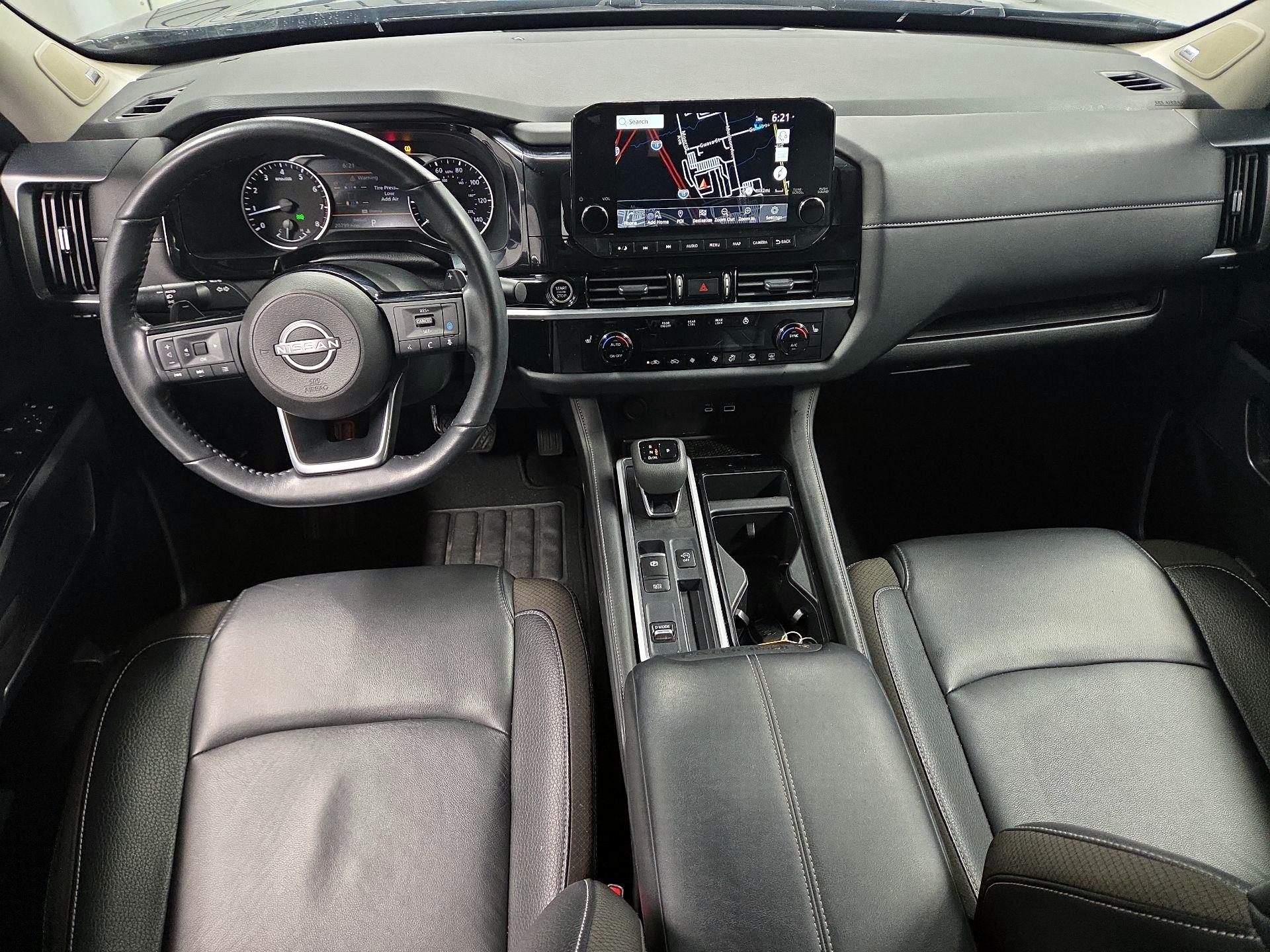 Thumbnail: 2024 Nissan Pathfinder - 9