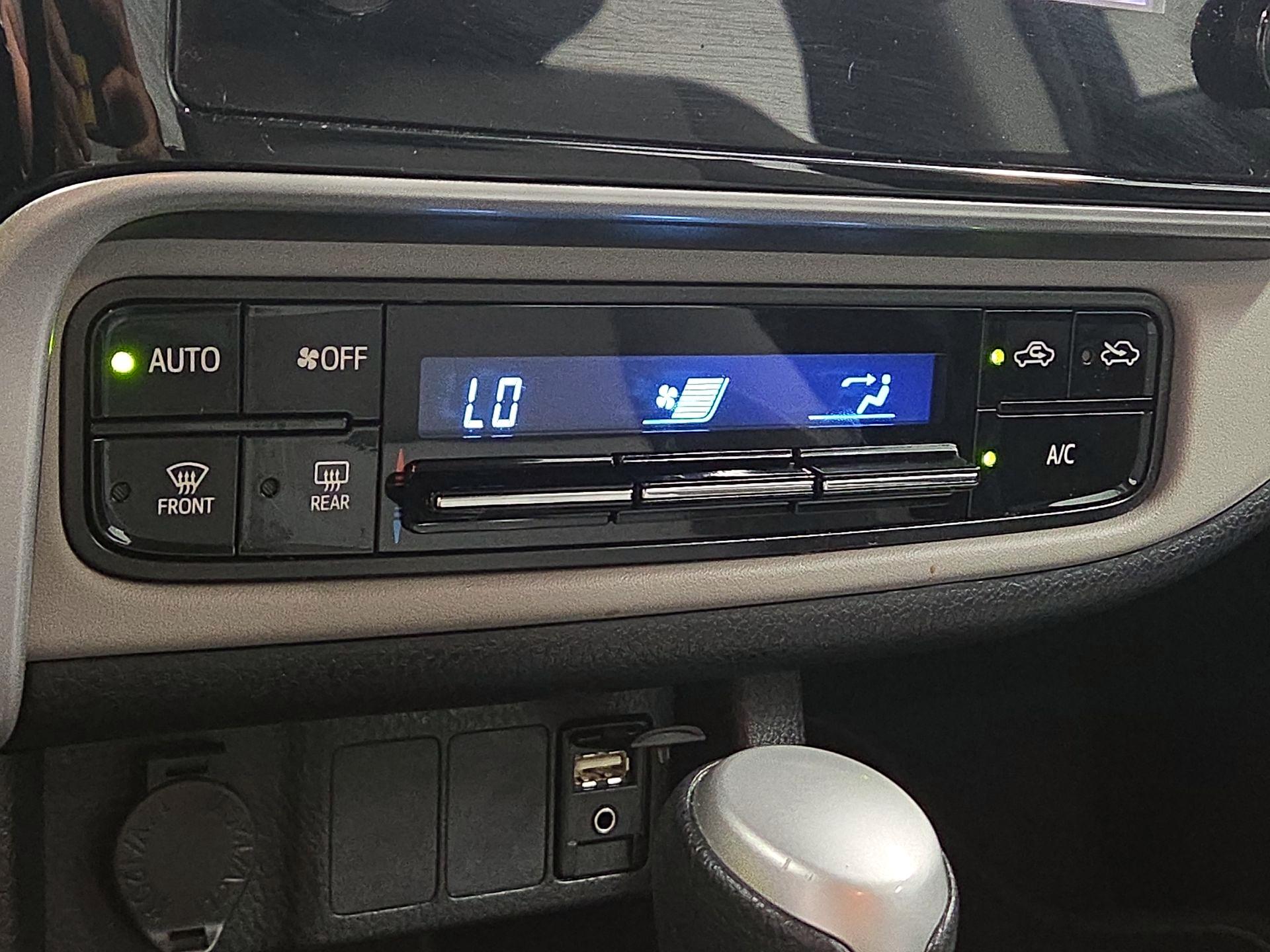 Thumbnail: 2019 Toyota Corolla - 14