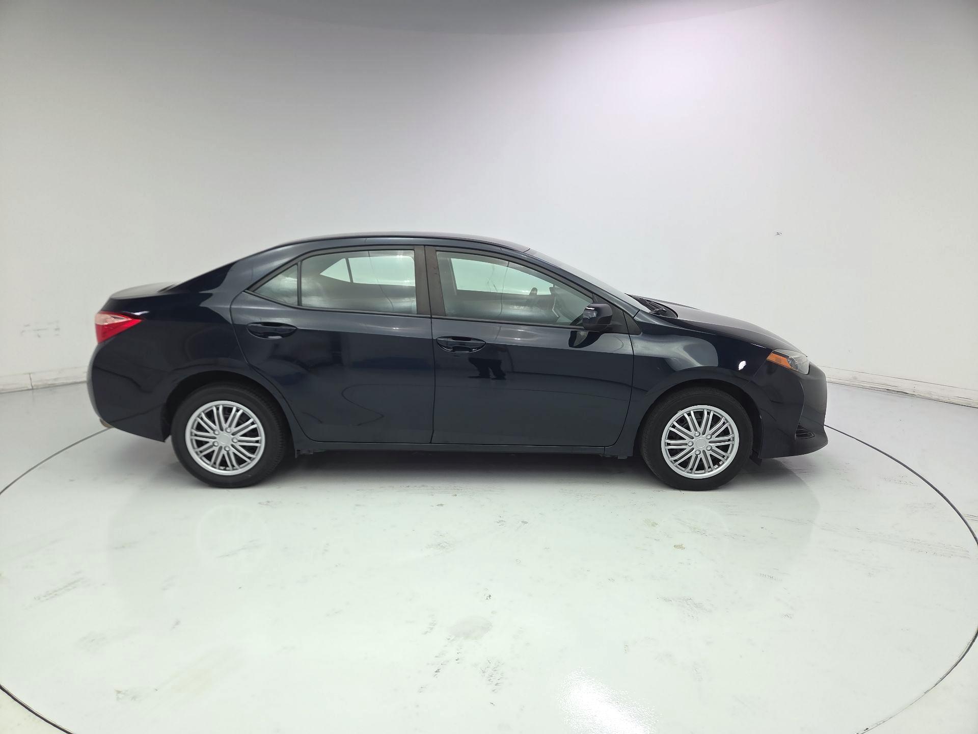Thumbnail: 2019 Toyota Corolla - 4