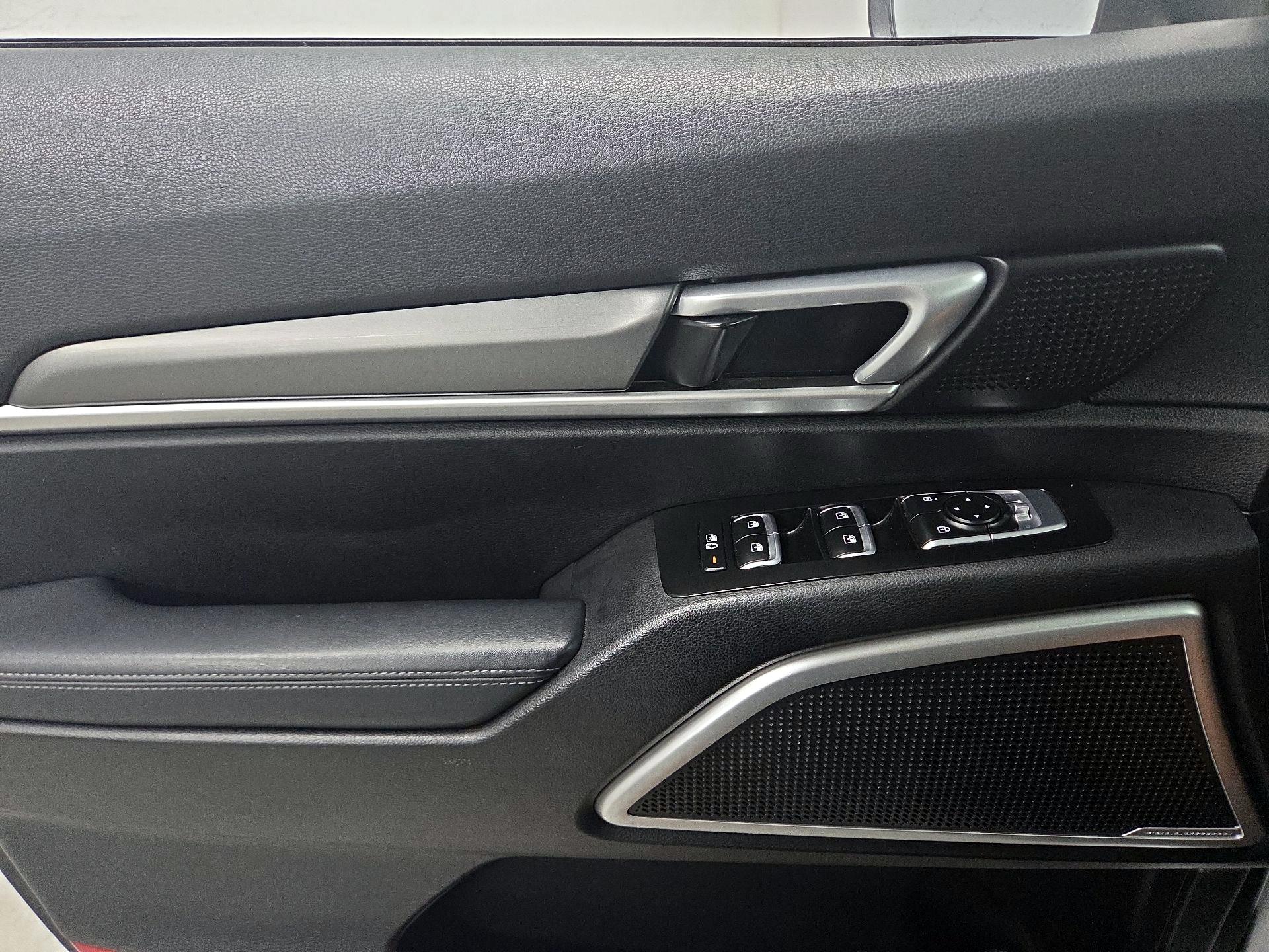 Thumbnail: 2020 Kia Telluride - 10