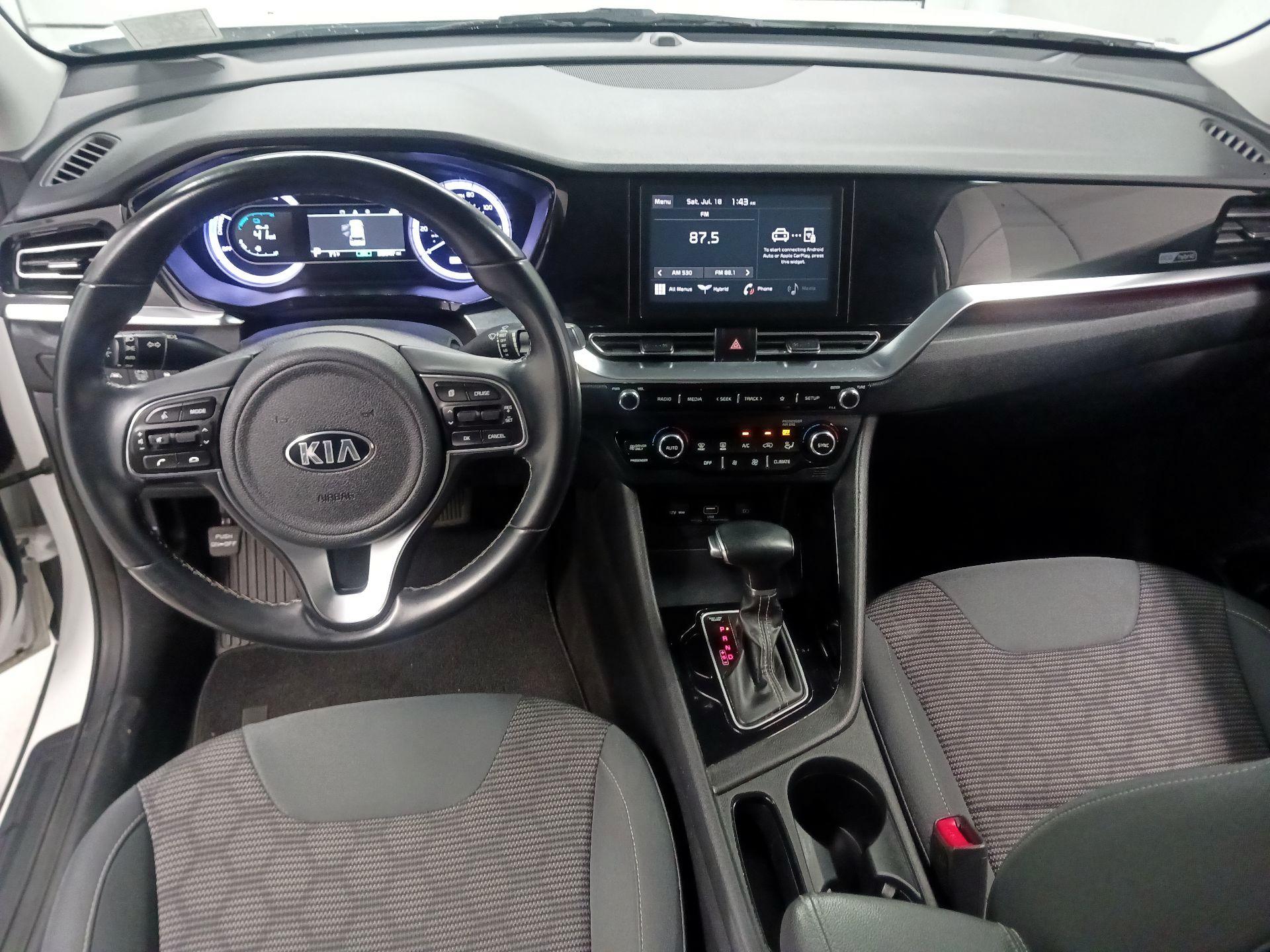 Thumbnail: 2021 Kia Niro - 9