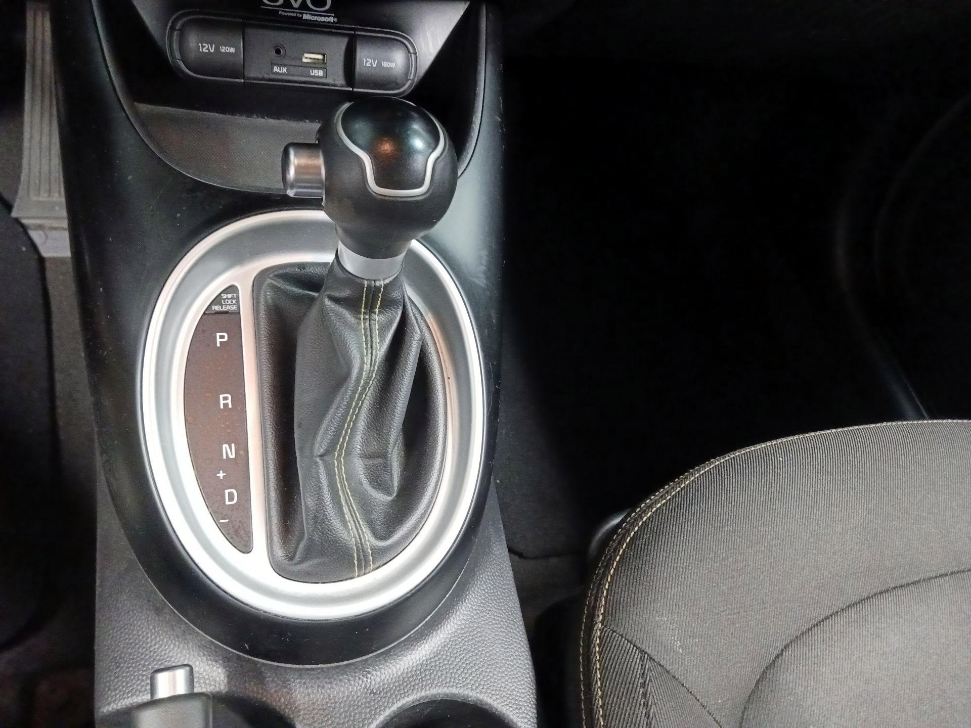 Thumbnail: 2015 Kia Soul - 15