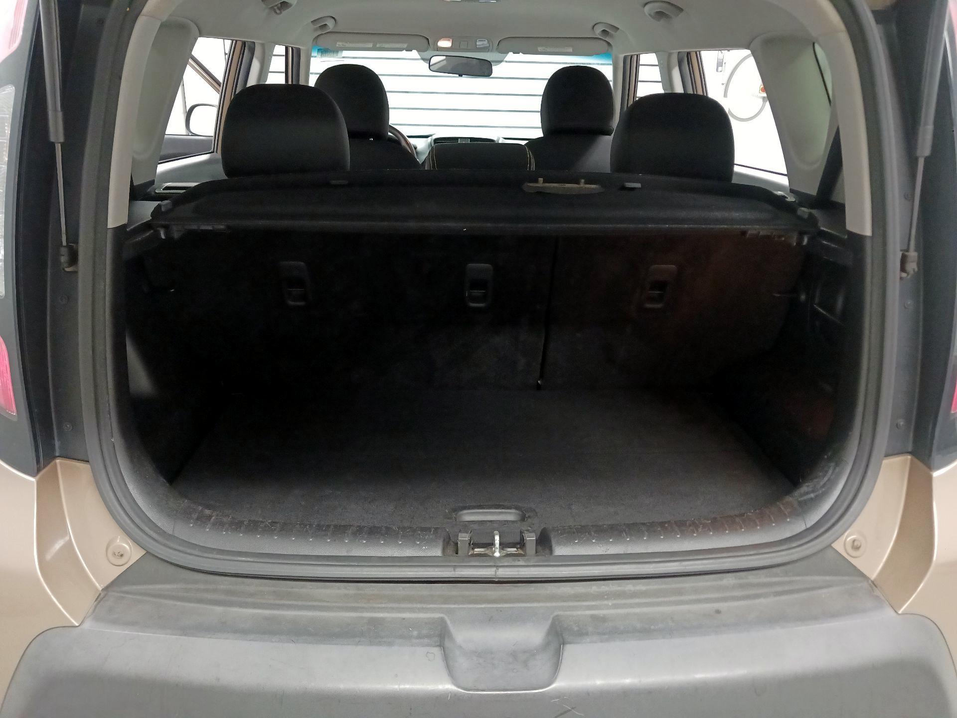 Thumbnail: 2015 Kia Soul - 18