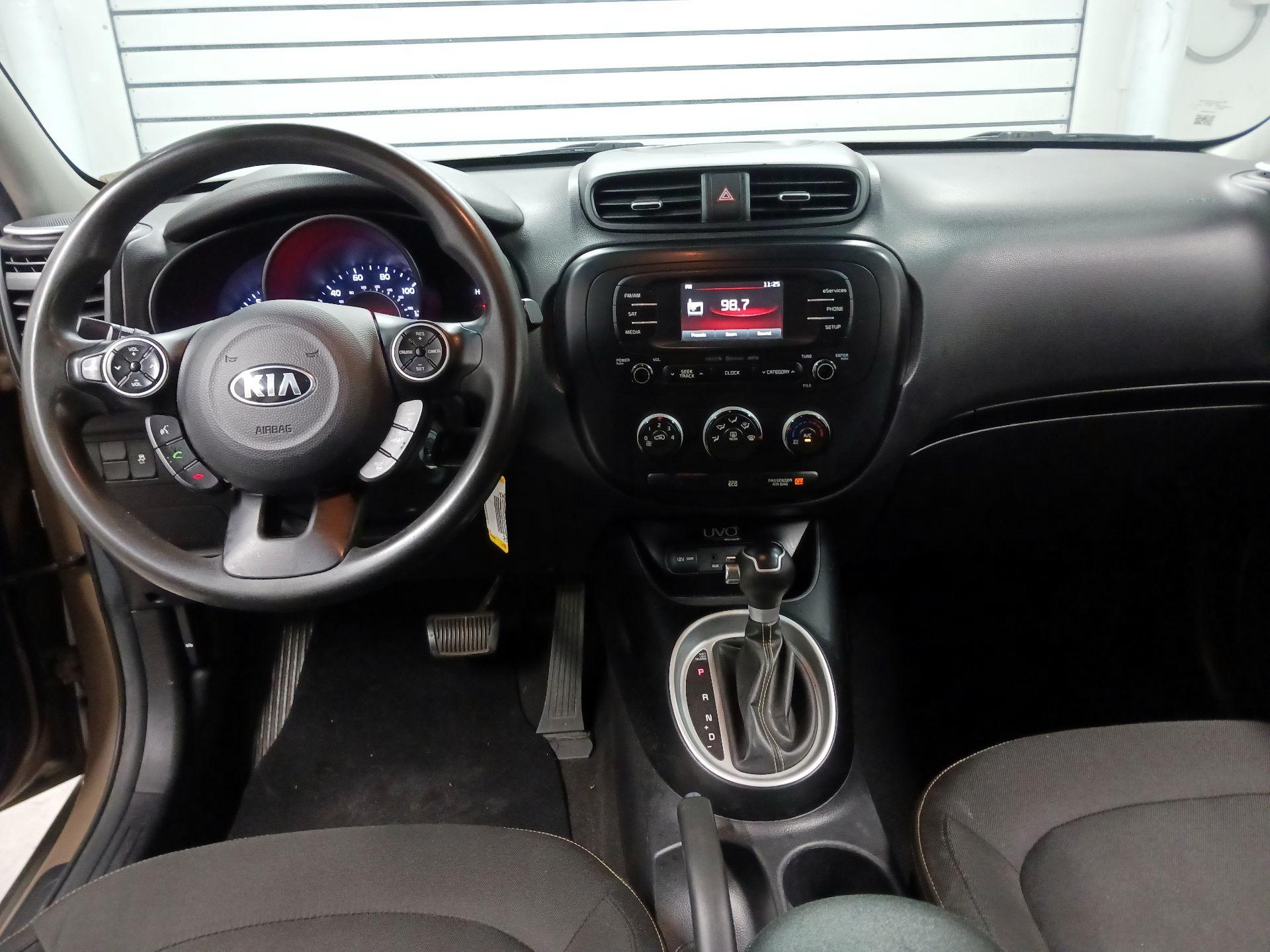 Thumbnail: 2015 Kia Soul - 8