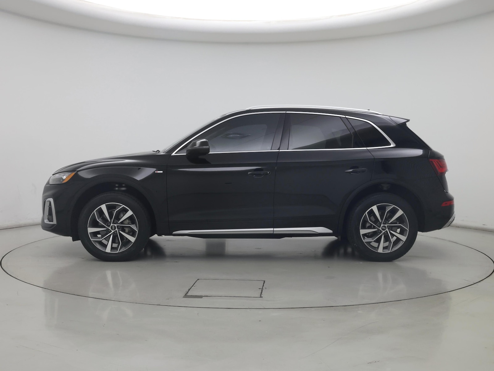 2023 Audi Q5 Premium Plus - Photo 4