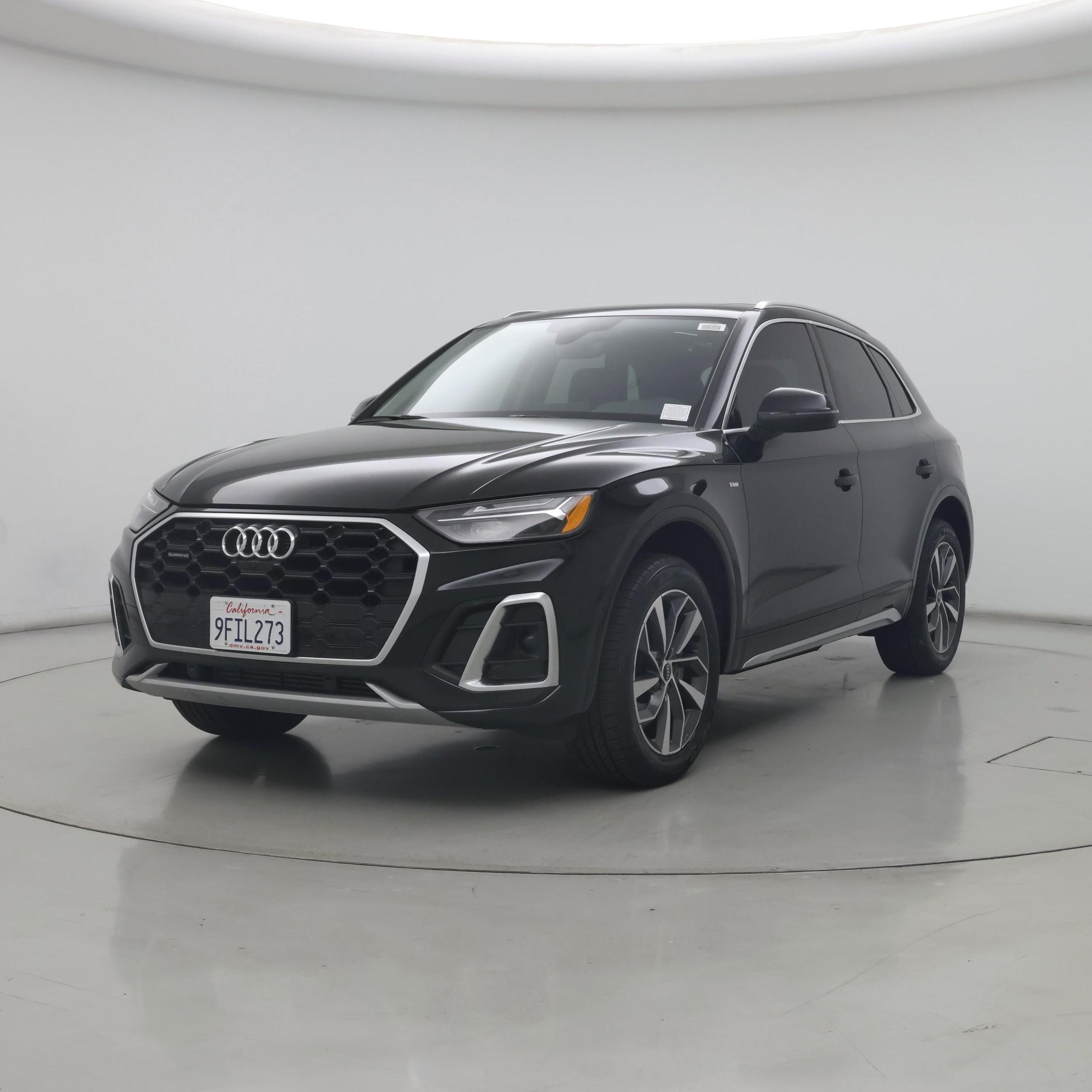 Thumbnail: 2023 Audi Q5 - 4