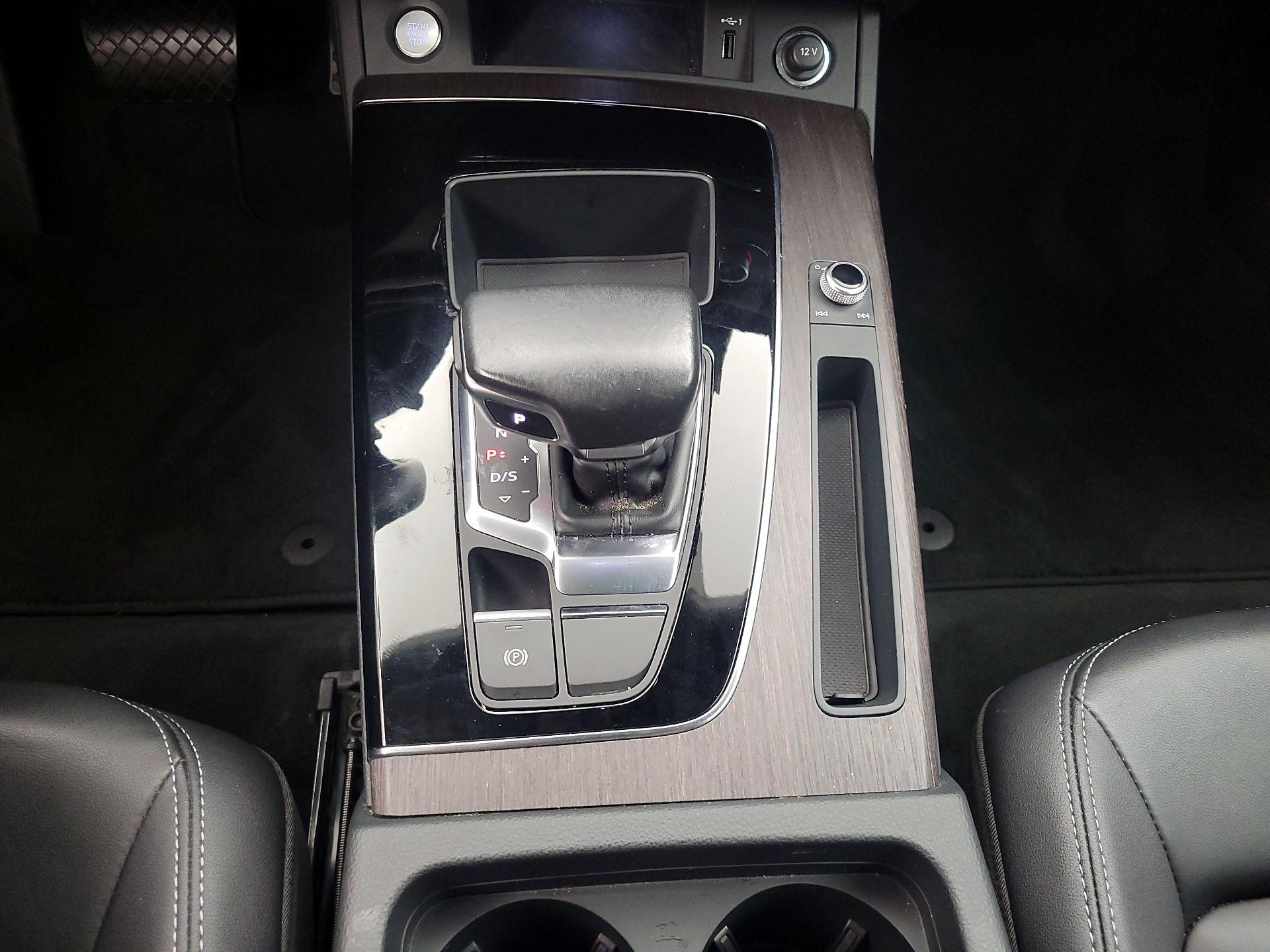 Thumbnail: 2023 Audi Q5 - 18