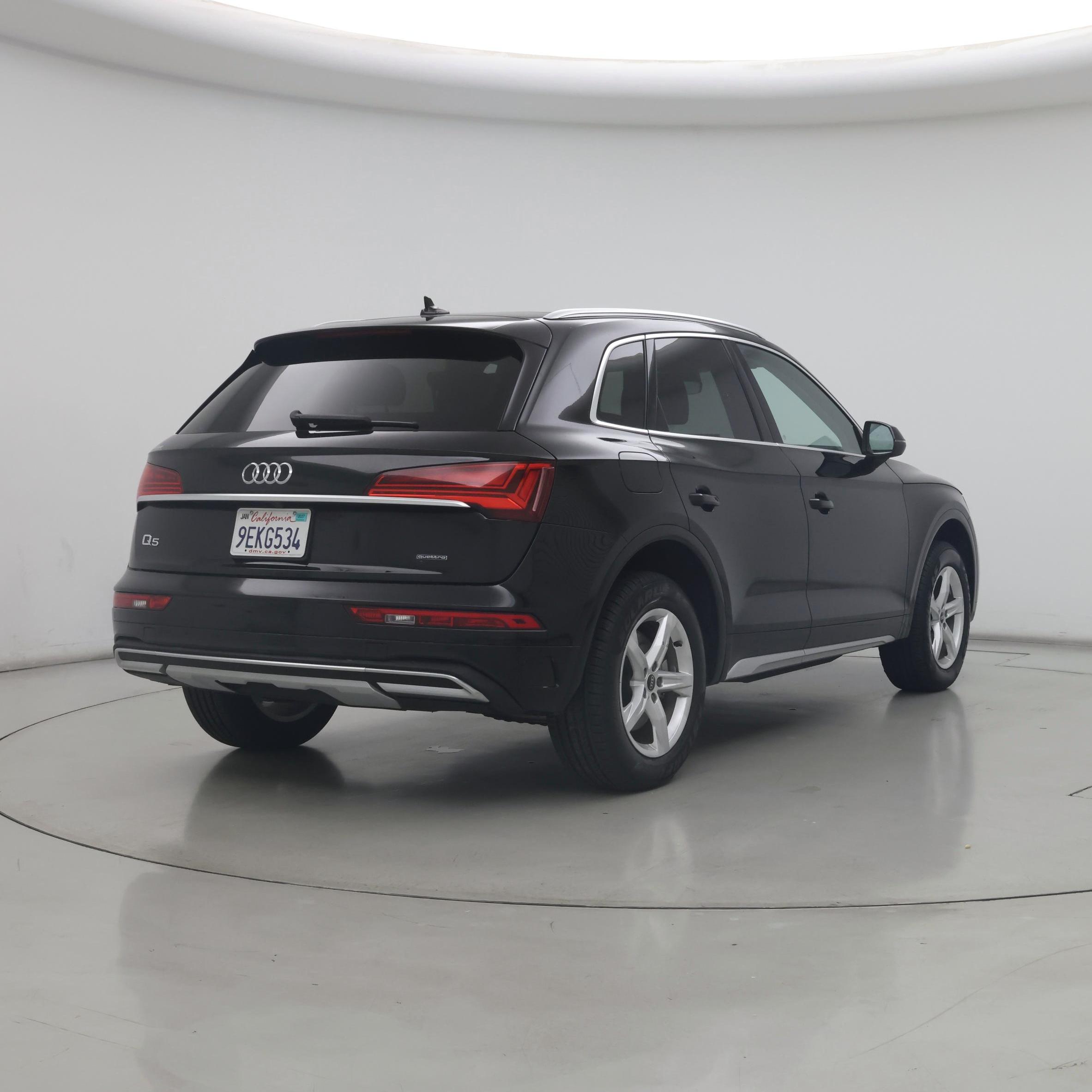 Thumbnail: 2023 Audi Q5 - 8