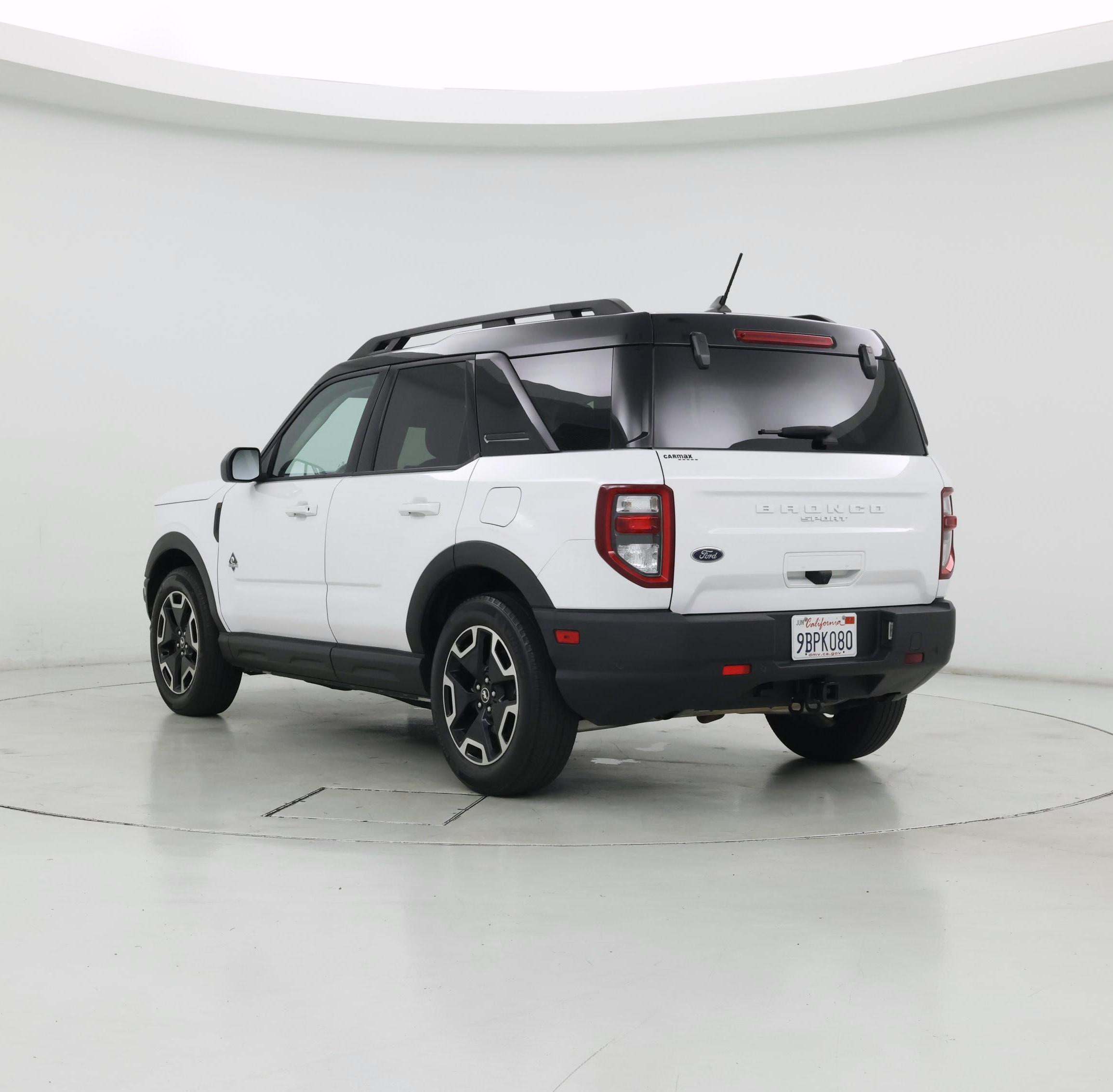 Thumbnail: 2022 Ford Bronco Sport - 2