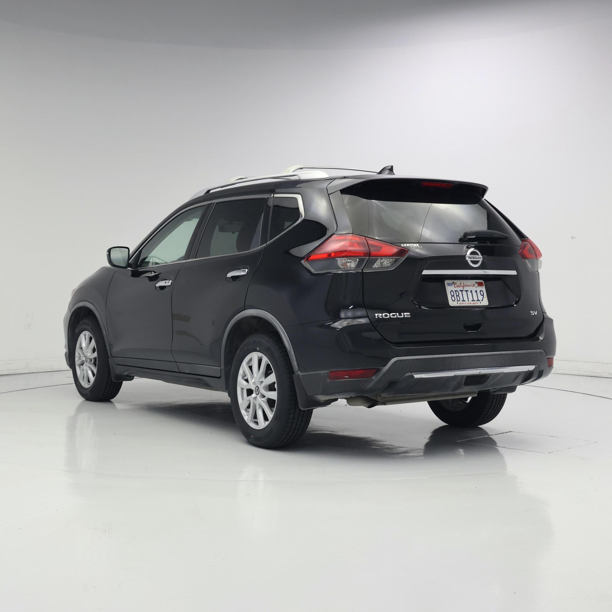 Thumbnail: 2017 Nissan Rogue - 2