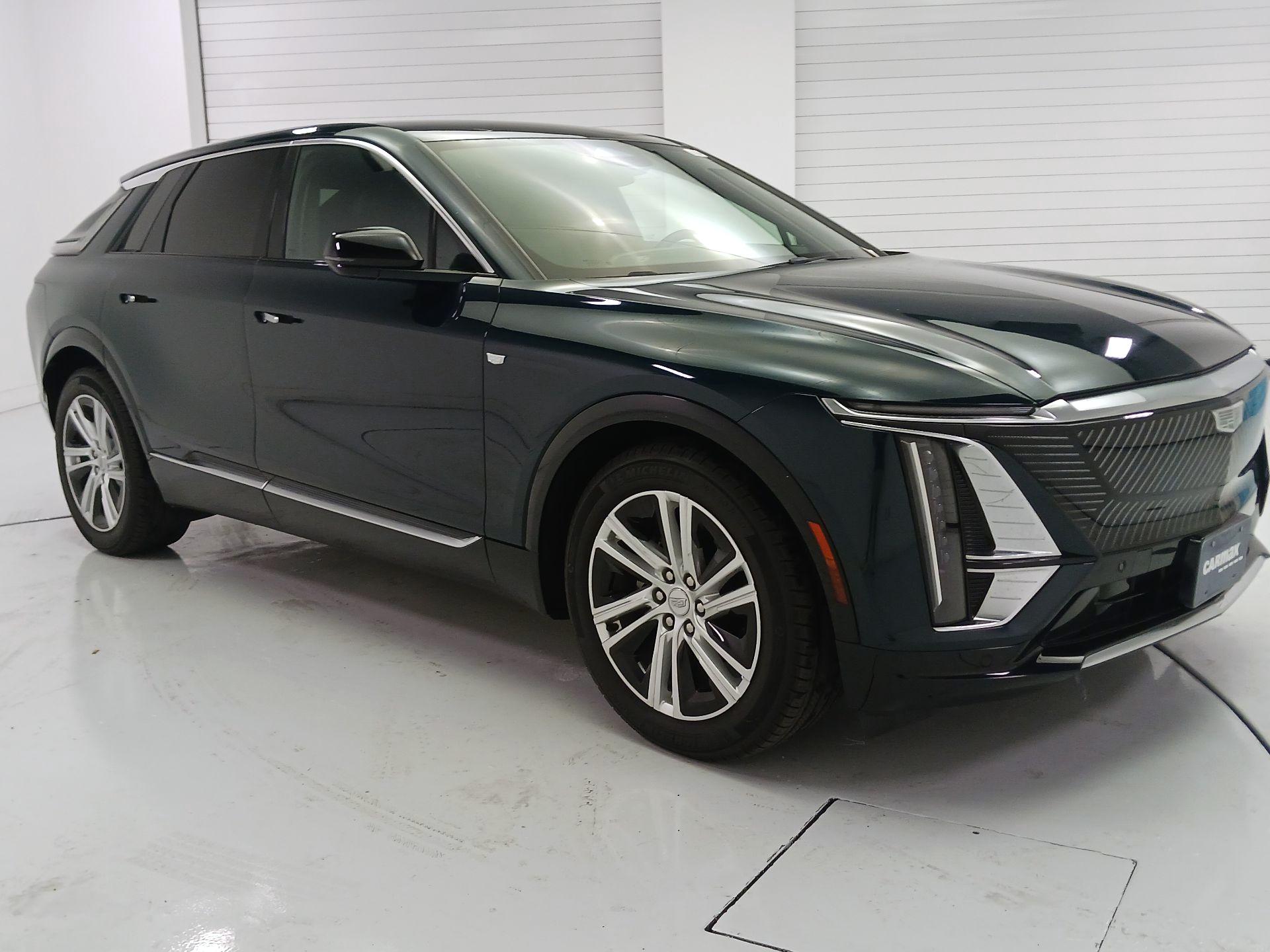 Thumbnail: 2024 Cadillac Lyriq - 1