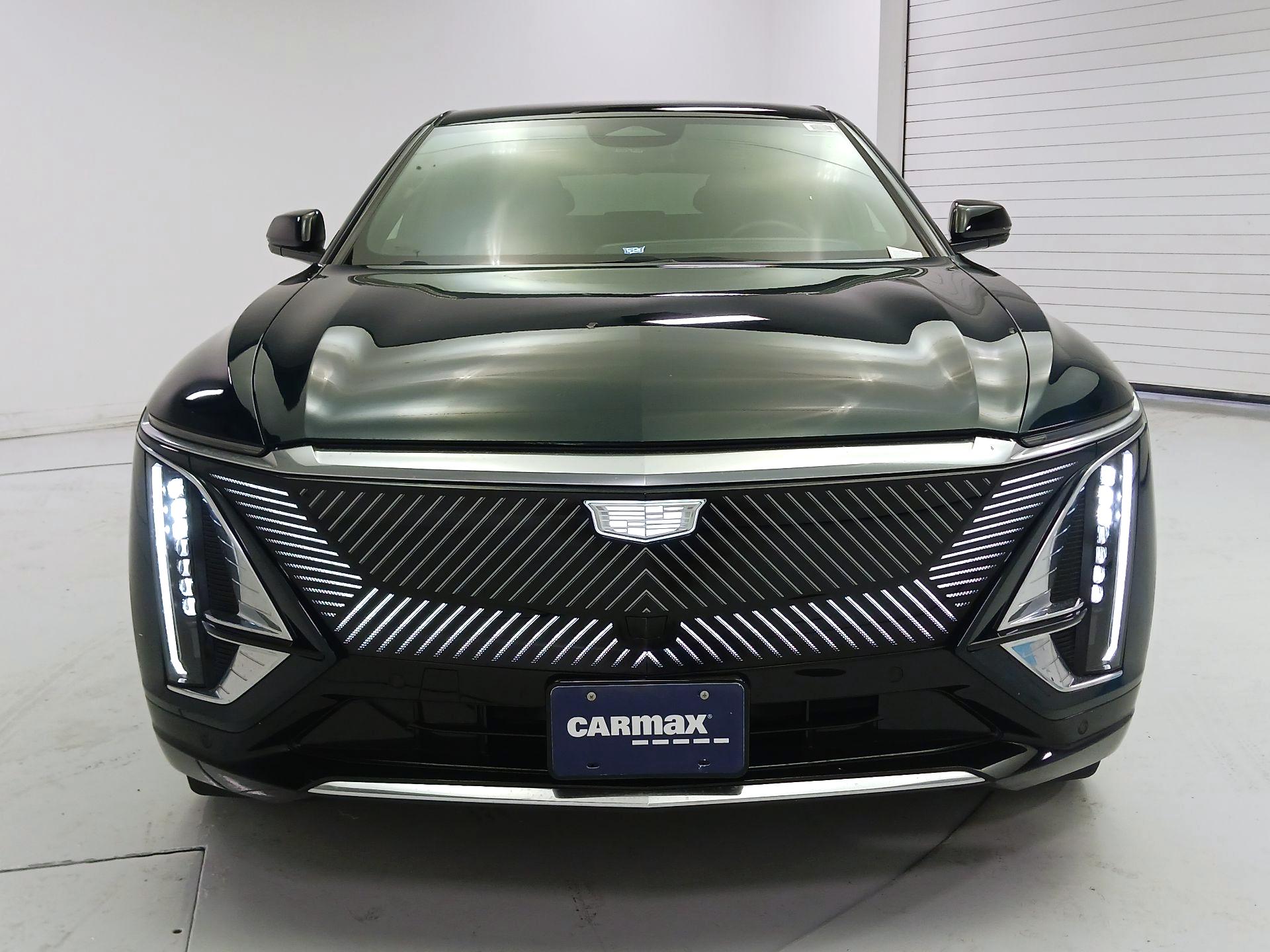 Thumbnail: 2024 Cadillac Lyriq - 2