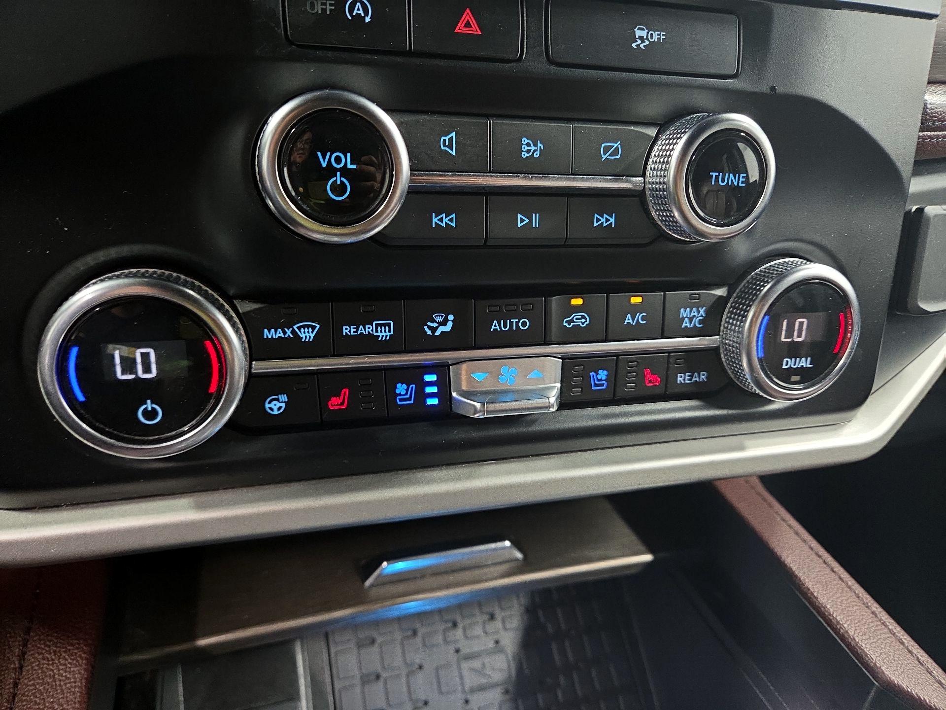 Thumbnail: 2024 Ford Expedition MAX - 17