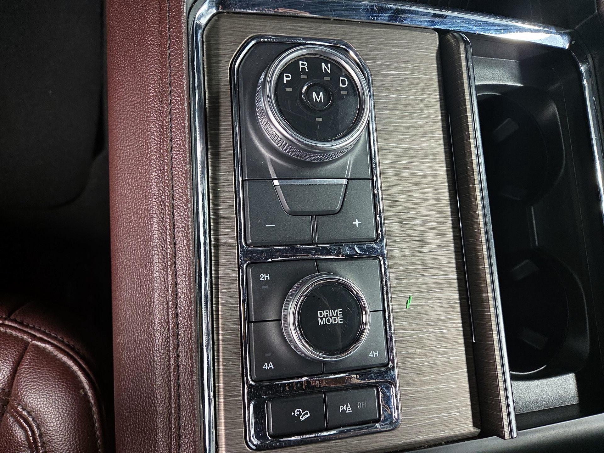 Thumbnail: 2024 Ford Expedition MAX - 18