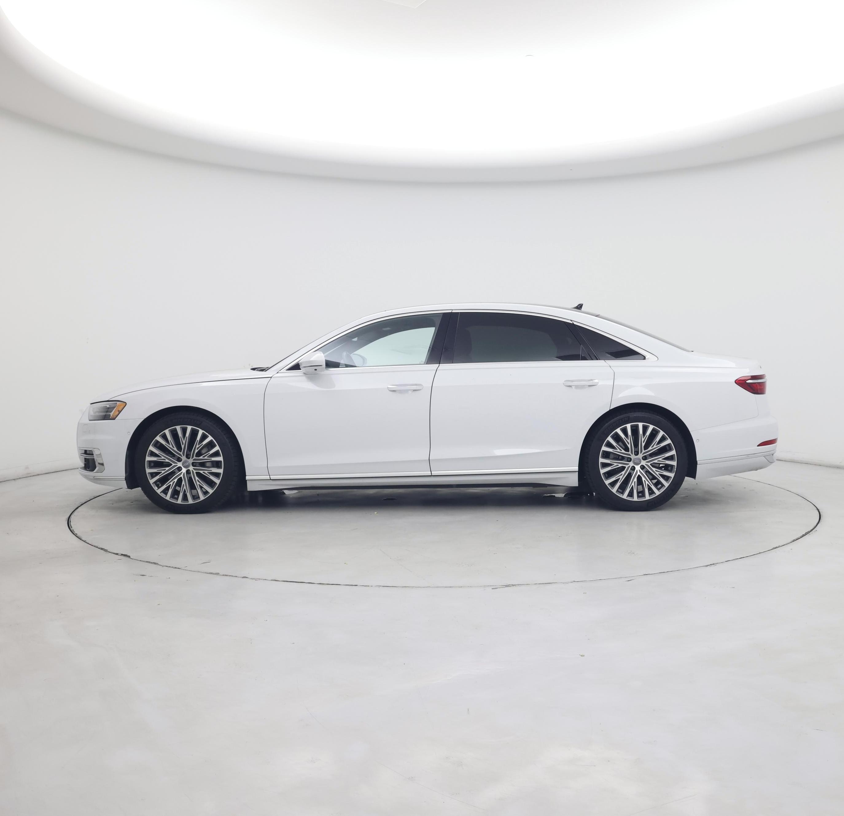 Thumbnail: 2019 Audi A8 - 3