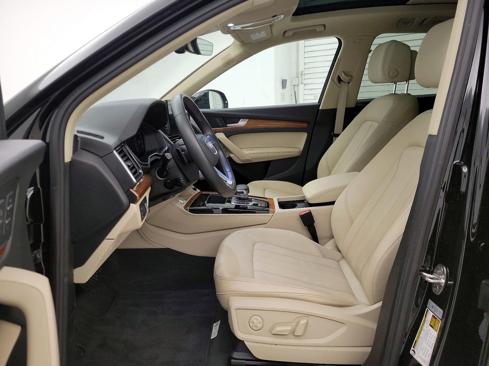 2023 Audi Q5 Premium Plus - Photo 12