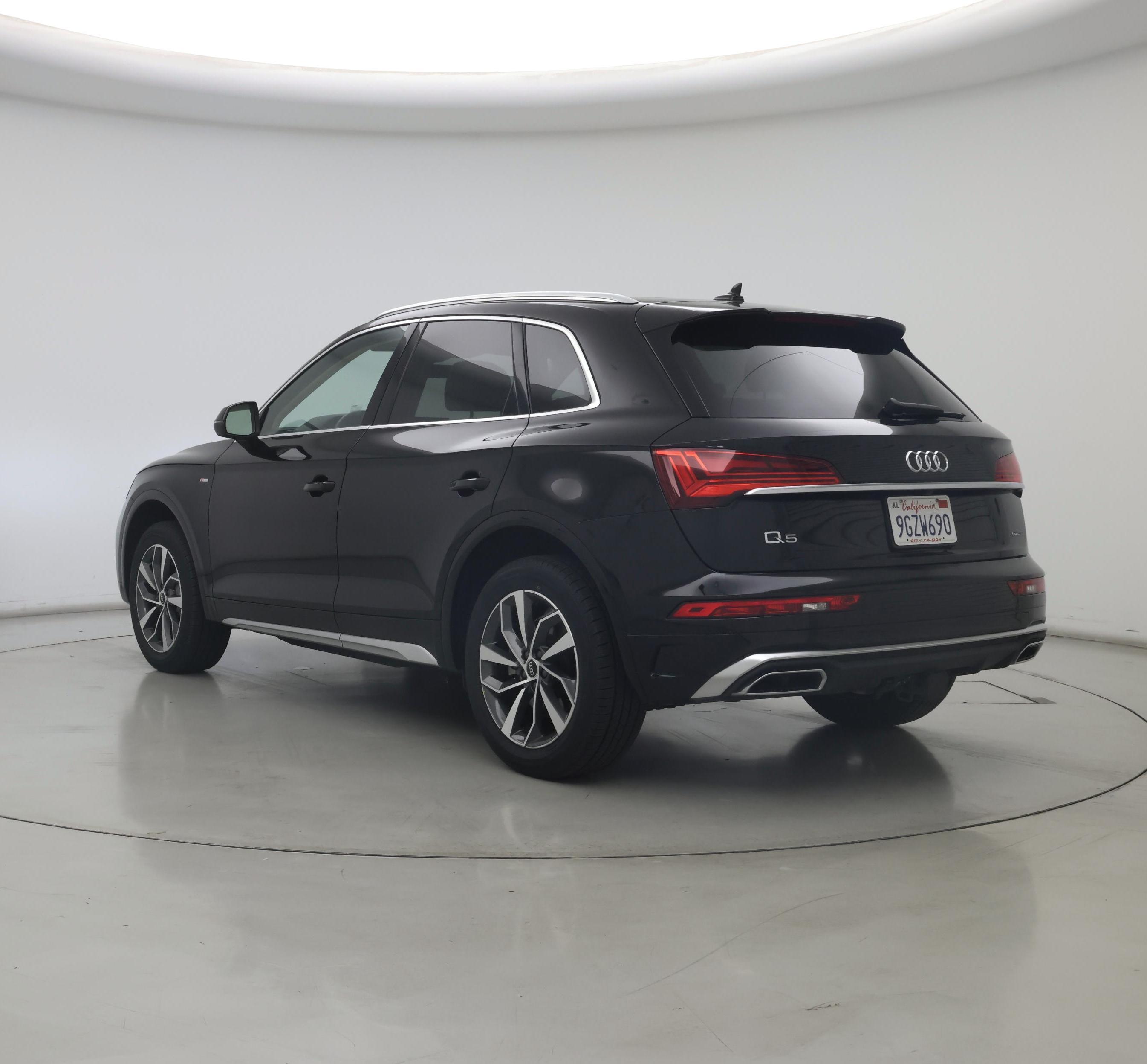 Thumbnail: 2023 Audi Q5 - 2