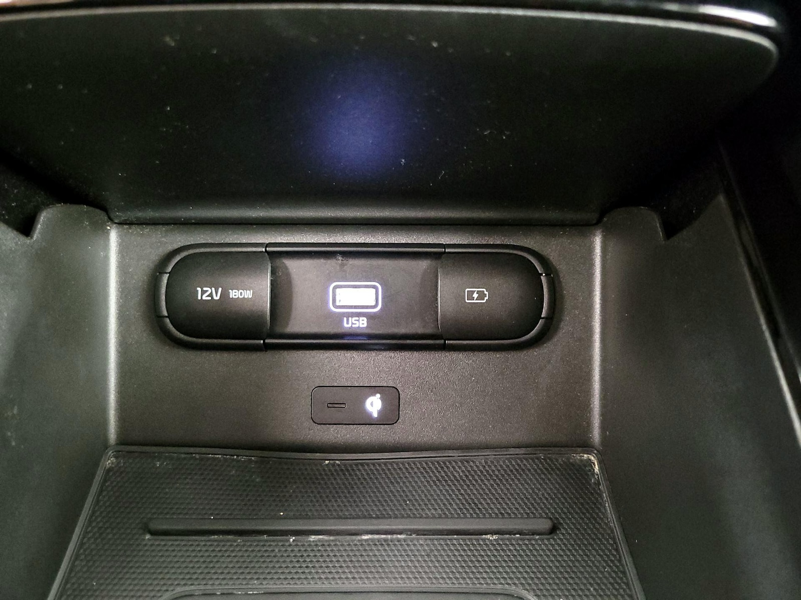 2022 Kia Telluride EX - Photo 20