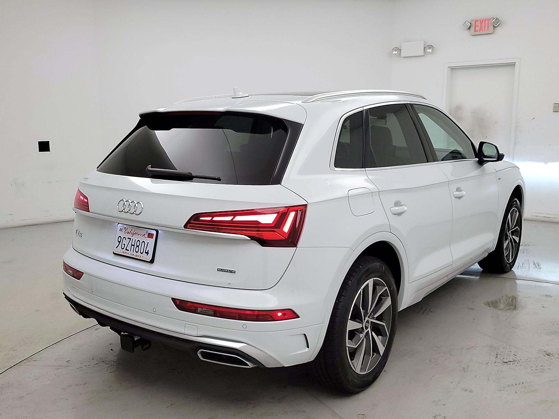 Thumbnail: 2023 Audi Q5 - 5