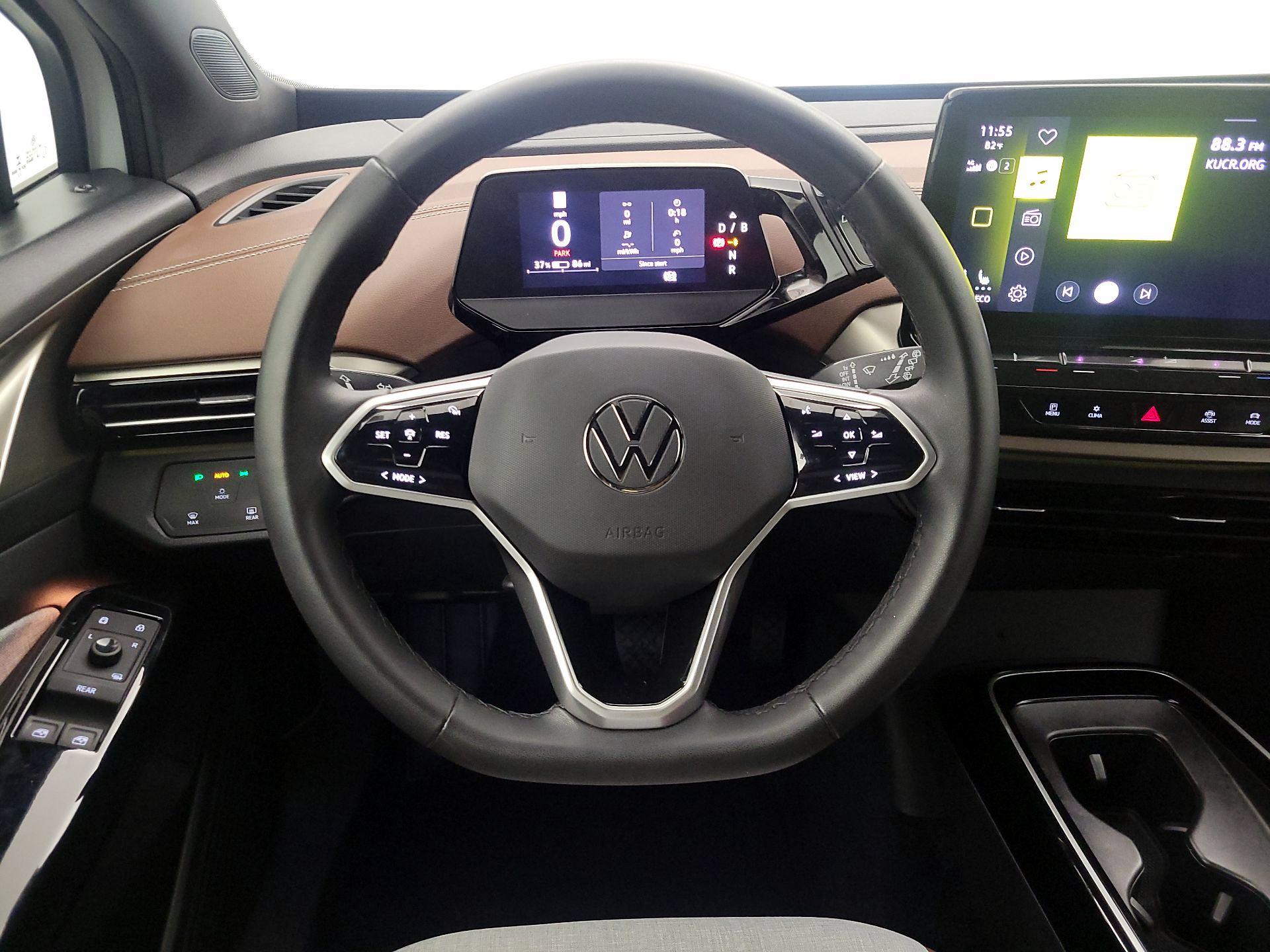 Thumbnail: 2023 Volkswagen ID.4 - 10