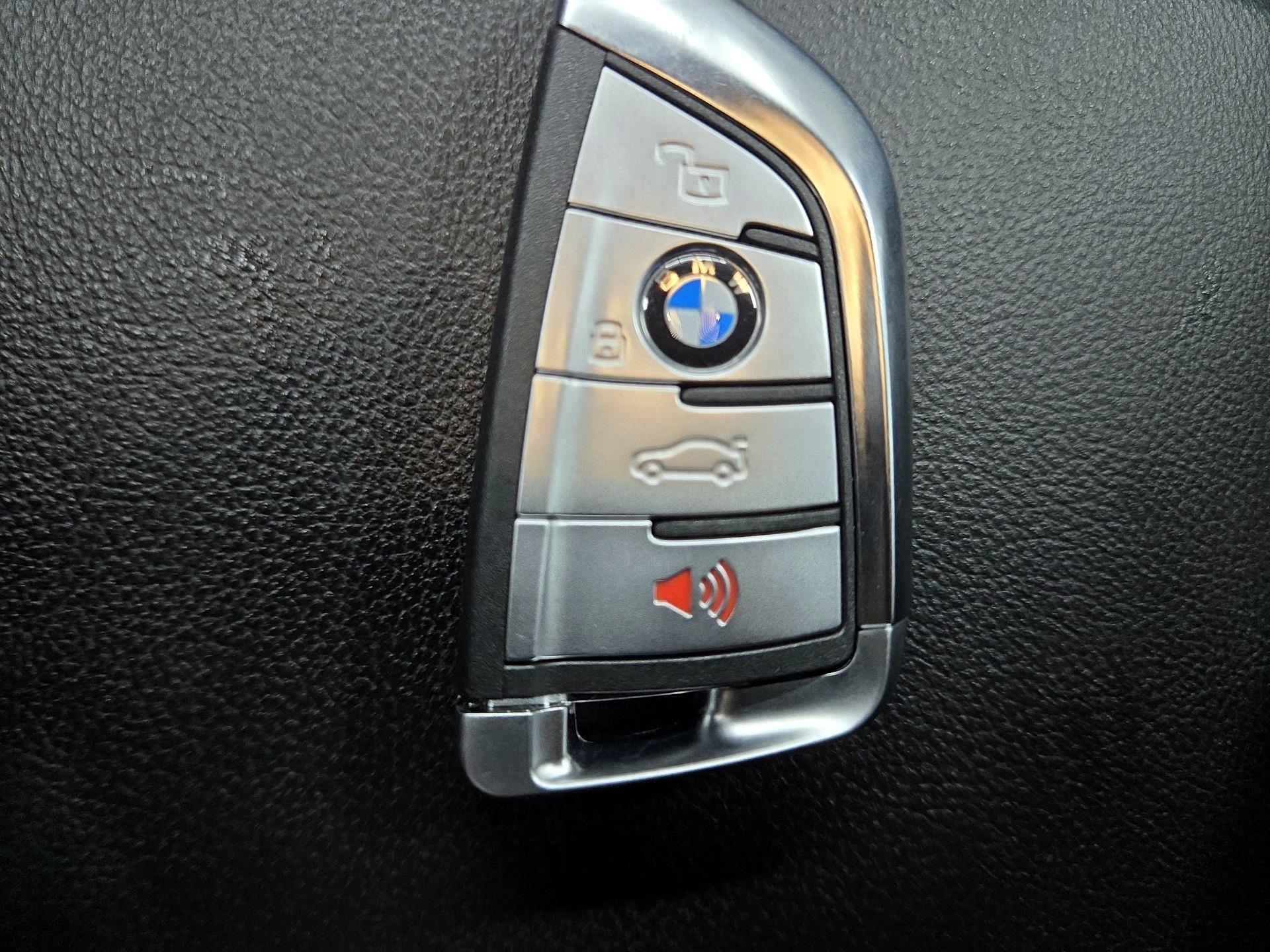 Thumbnail: 2025 BMW 4 Series - 18