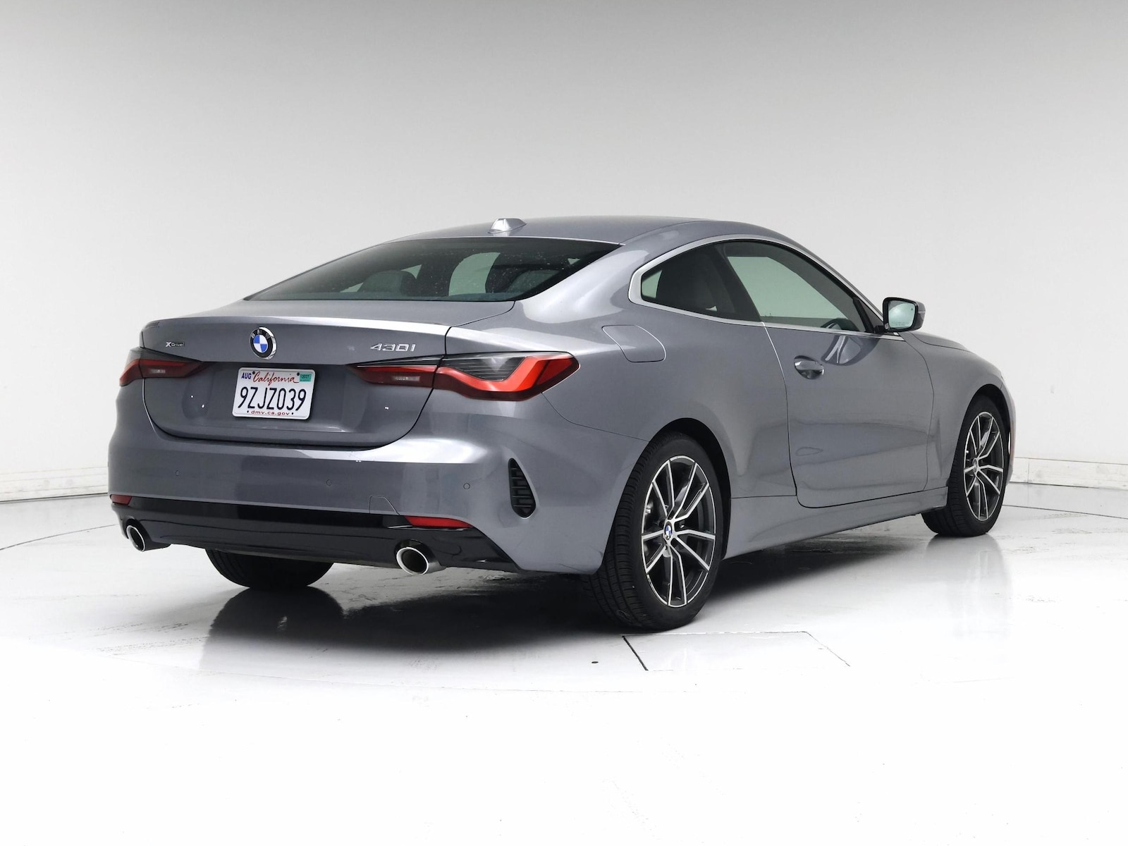 2025 BMW 4 Series 430i - Photo 9