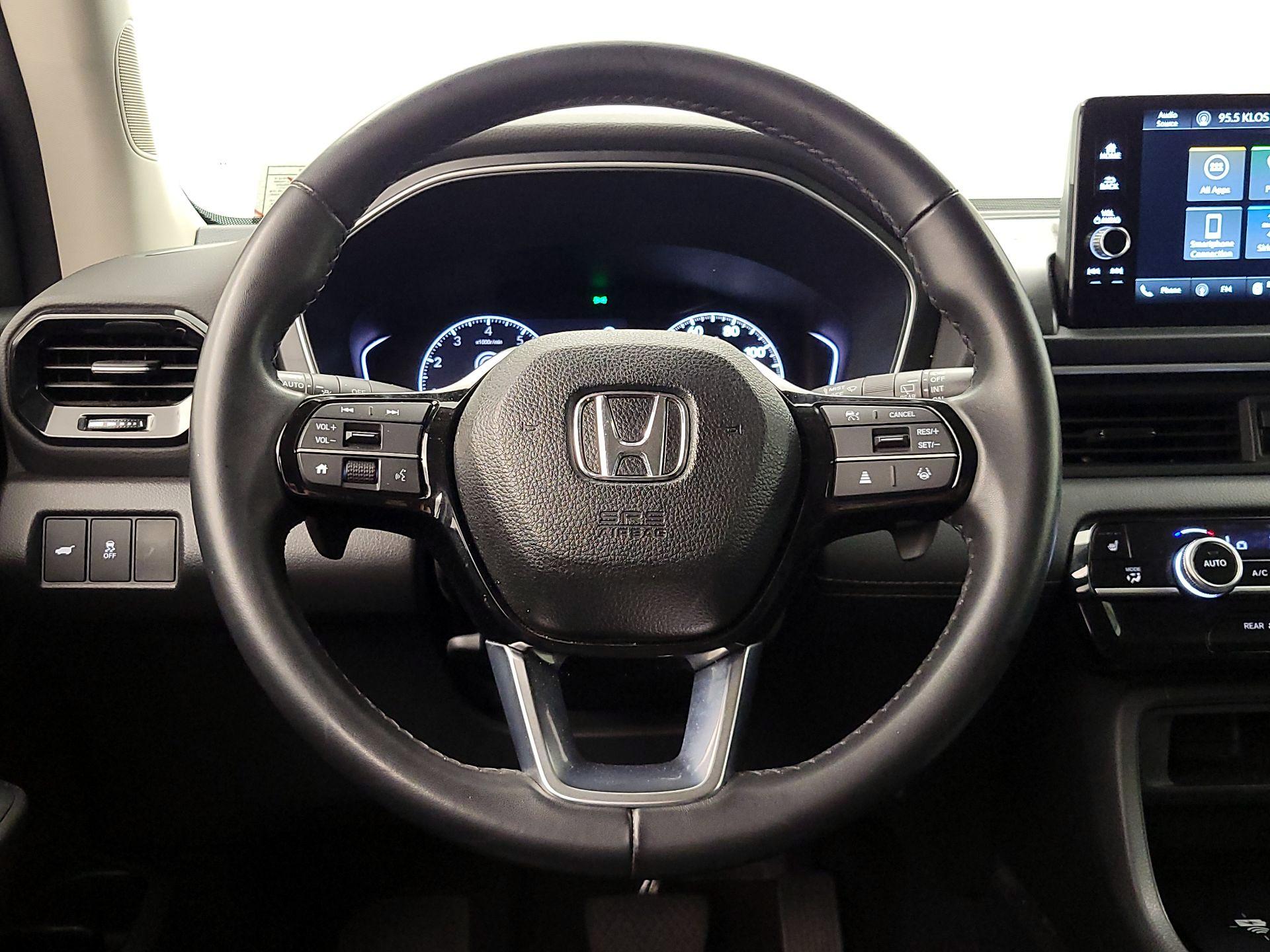 Thumbnail: 2023 Honda Pilot - 10