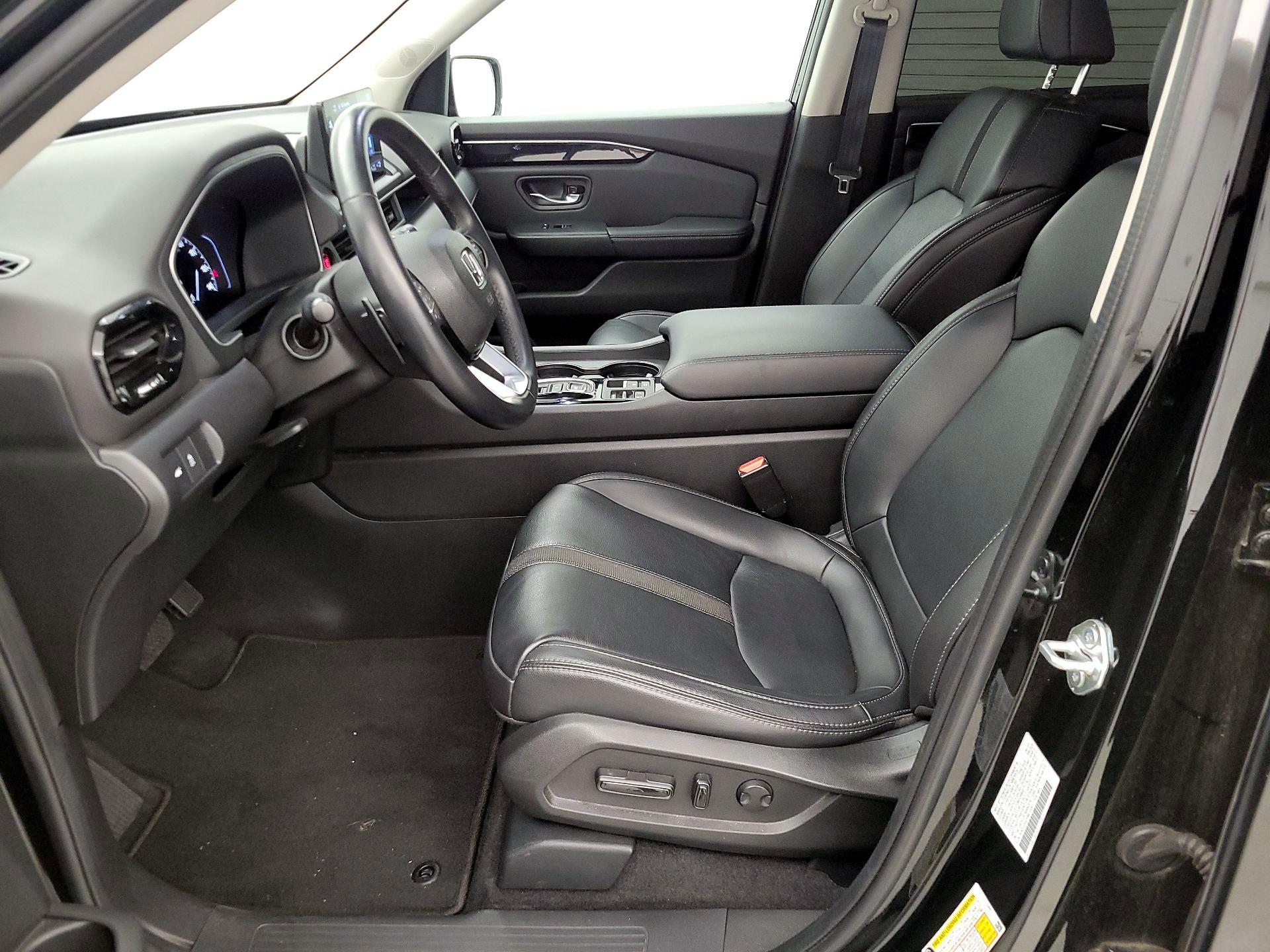 Thumbnail: 2023 Honda Pilot - 11