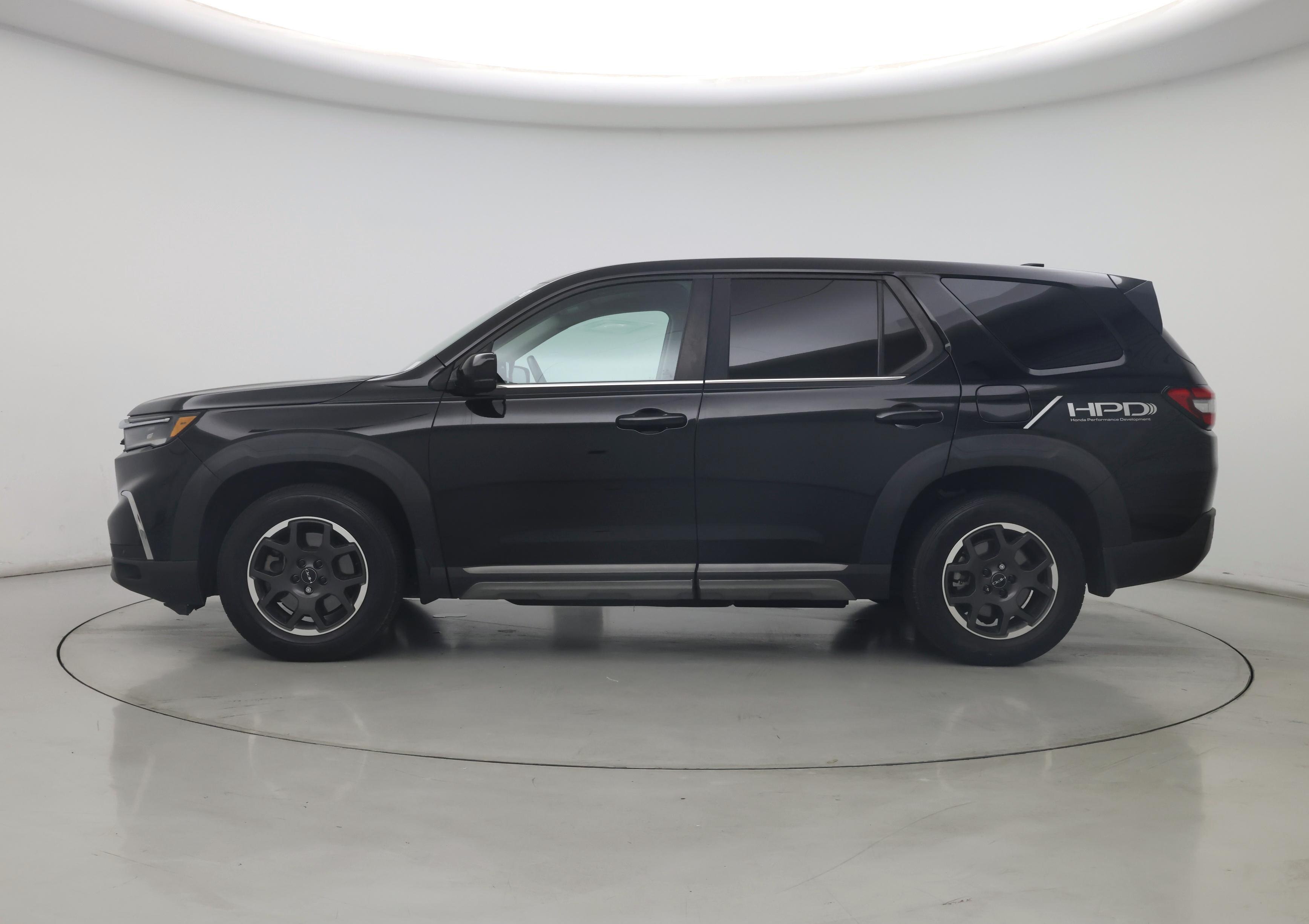 Thumbnail: 2023 Honda Pilot - 3