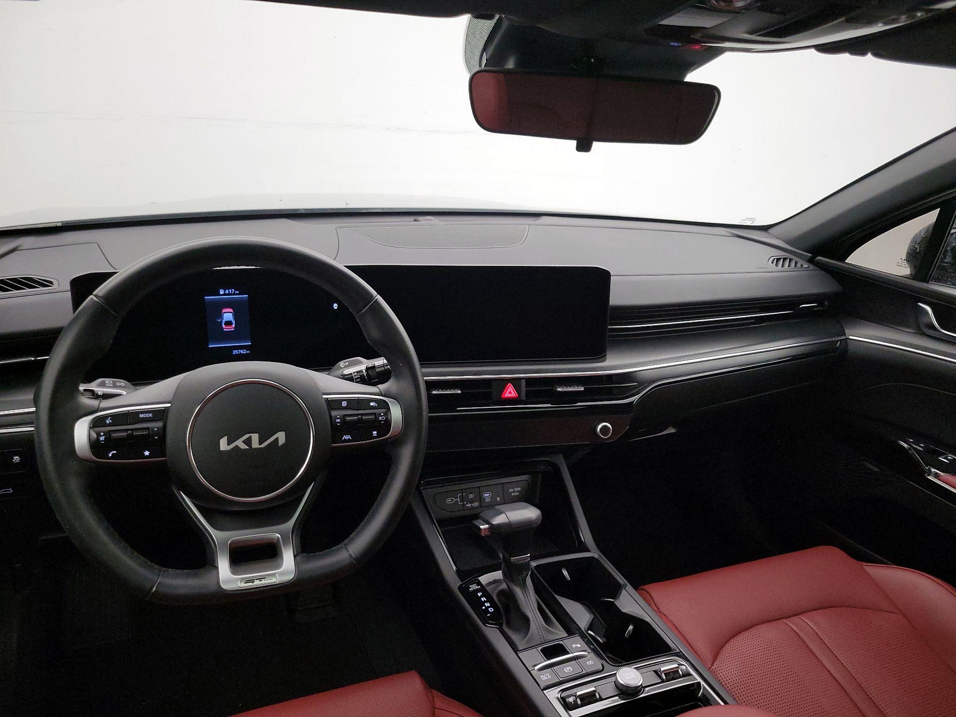 Thumbnail: 2025 Kia K5 - 9