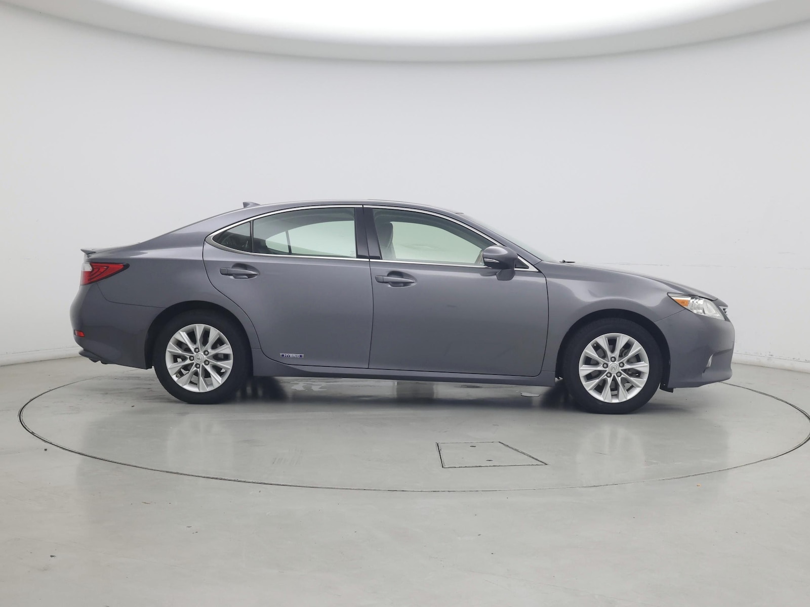 2015 Lexus ES 300h - Photo 8