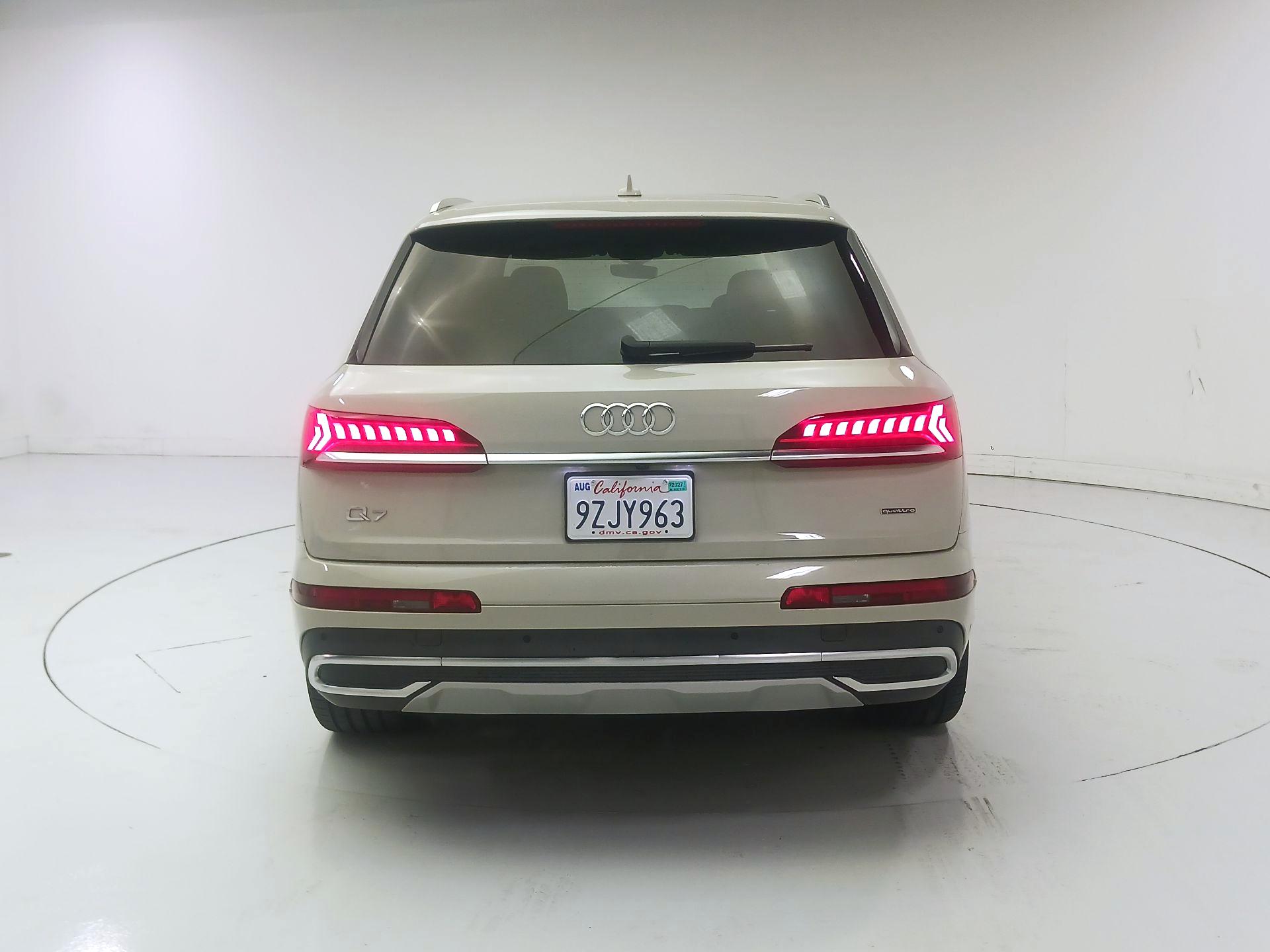 Thumbnail: 2024 Audi Q7 - 6