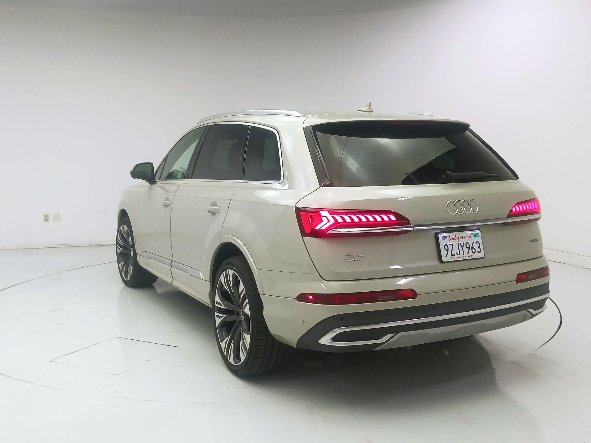 Thumbnail: 2024 Audi Q7 - 7