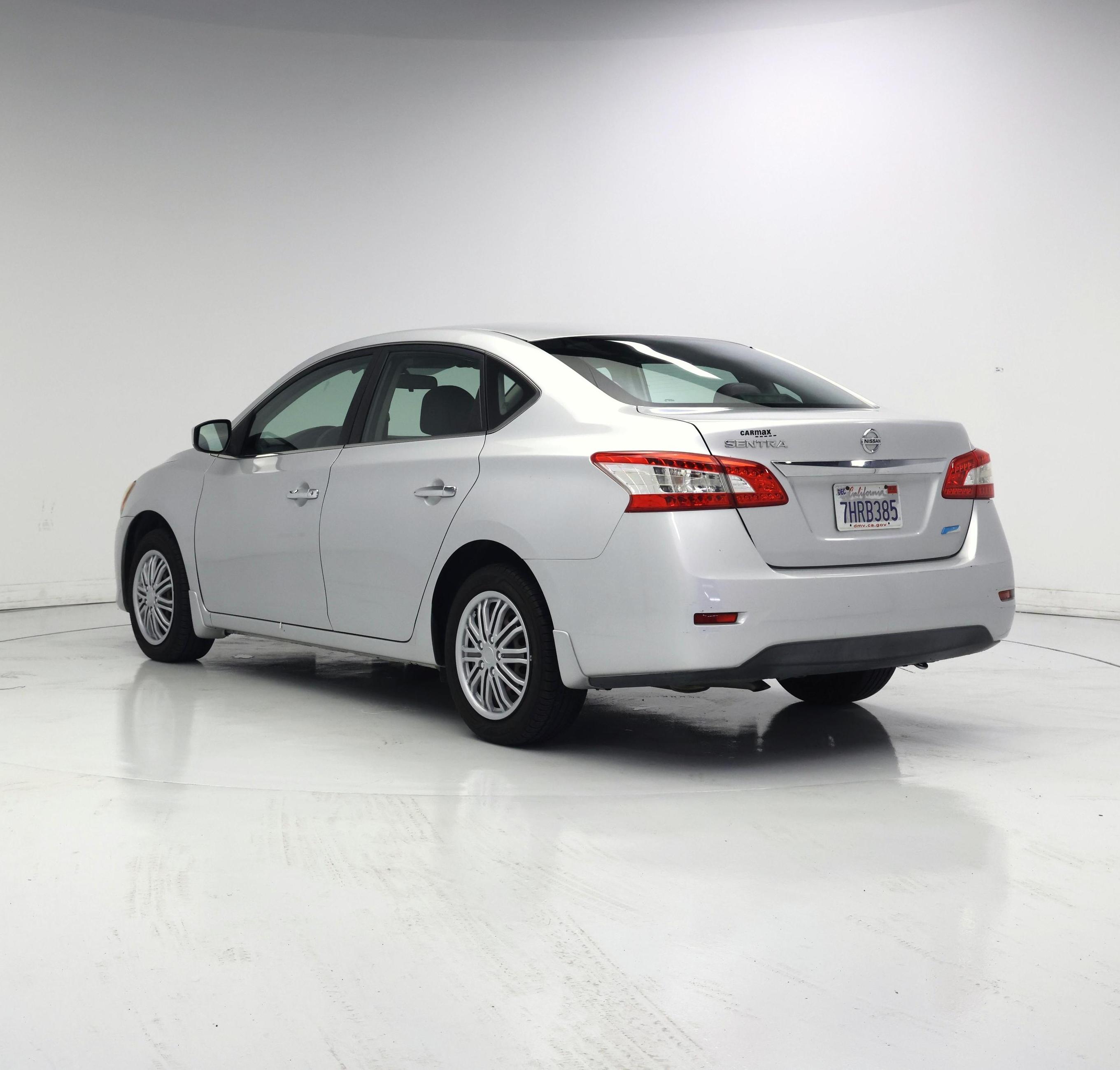 Thumbnail: 2014 Nissan Sentra - 2