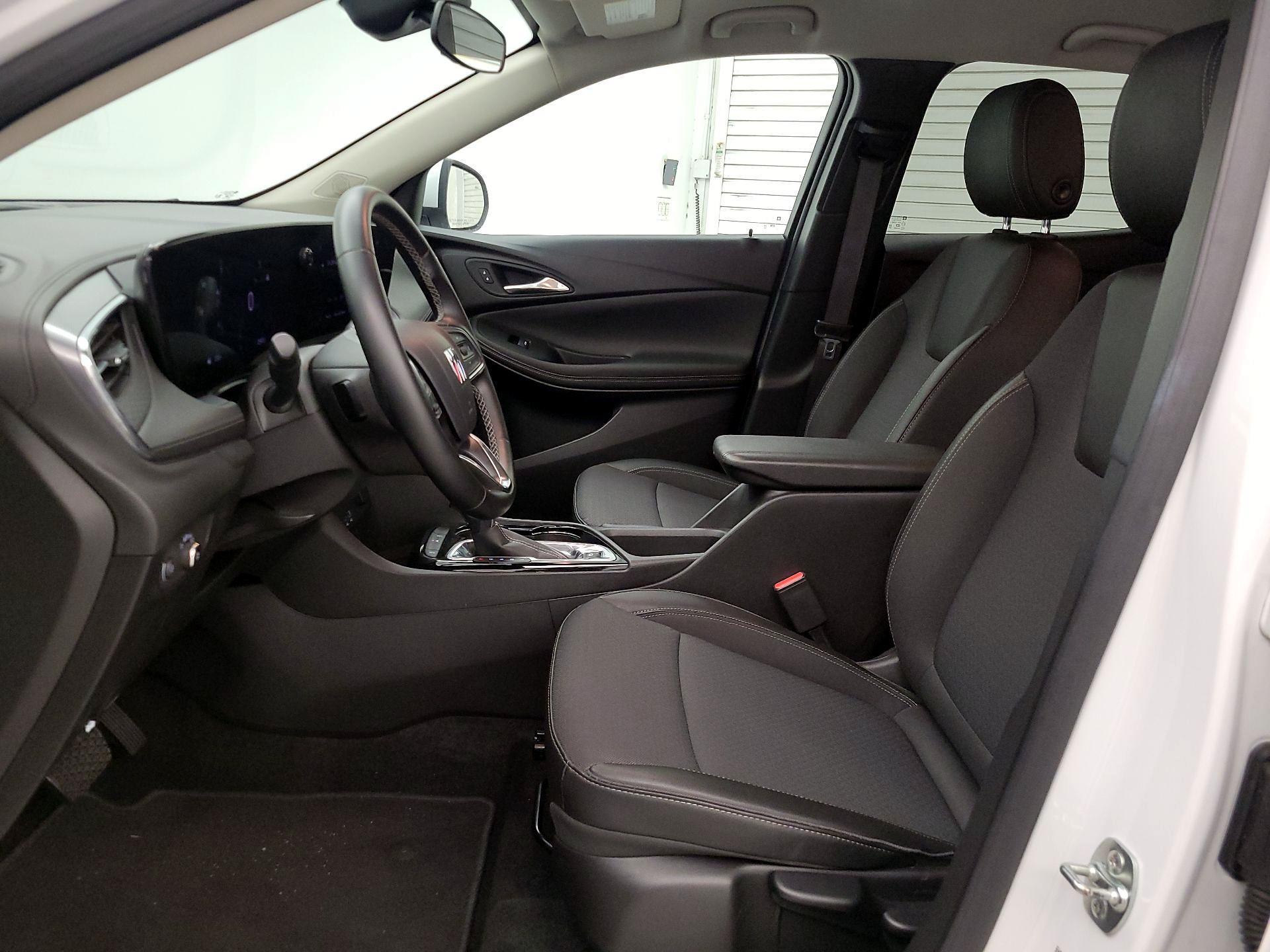 Thumbnail: 2025 Buick Encore GX - 11
