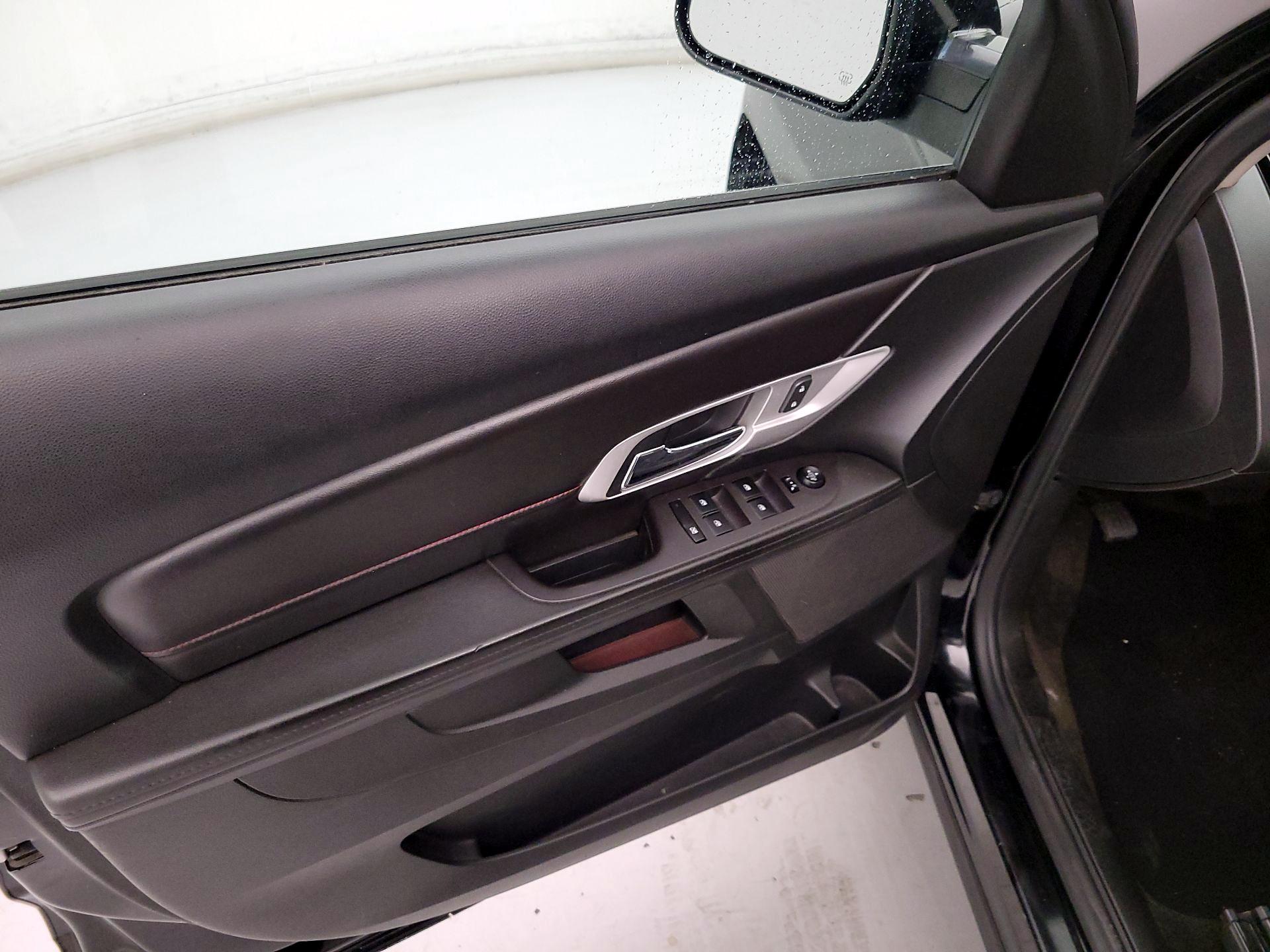 Thumbnail: 2017 GMC Terrain - 12