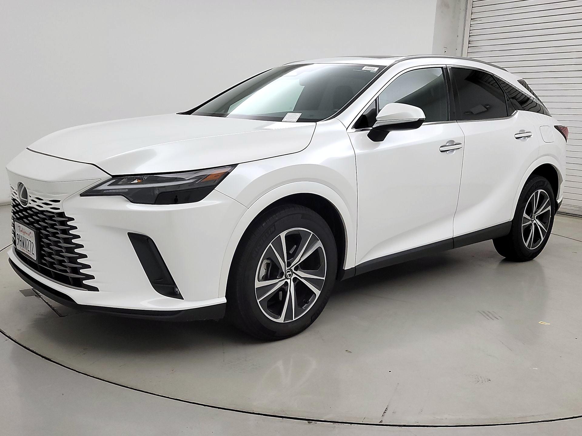 Thumbnail: 2023 Lexus RX - 3