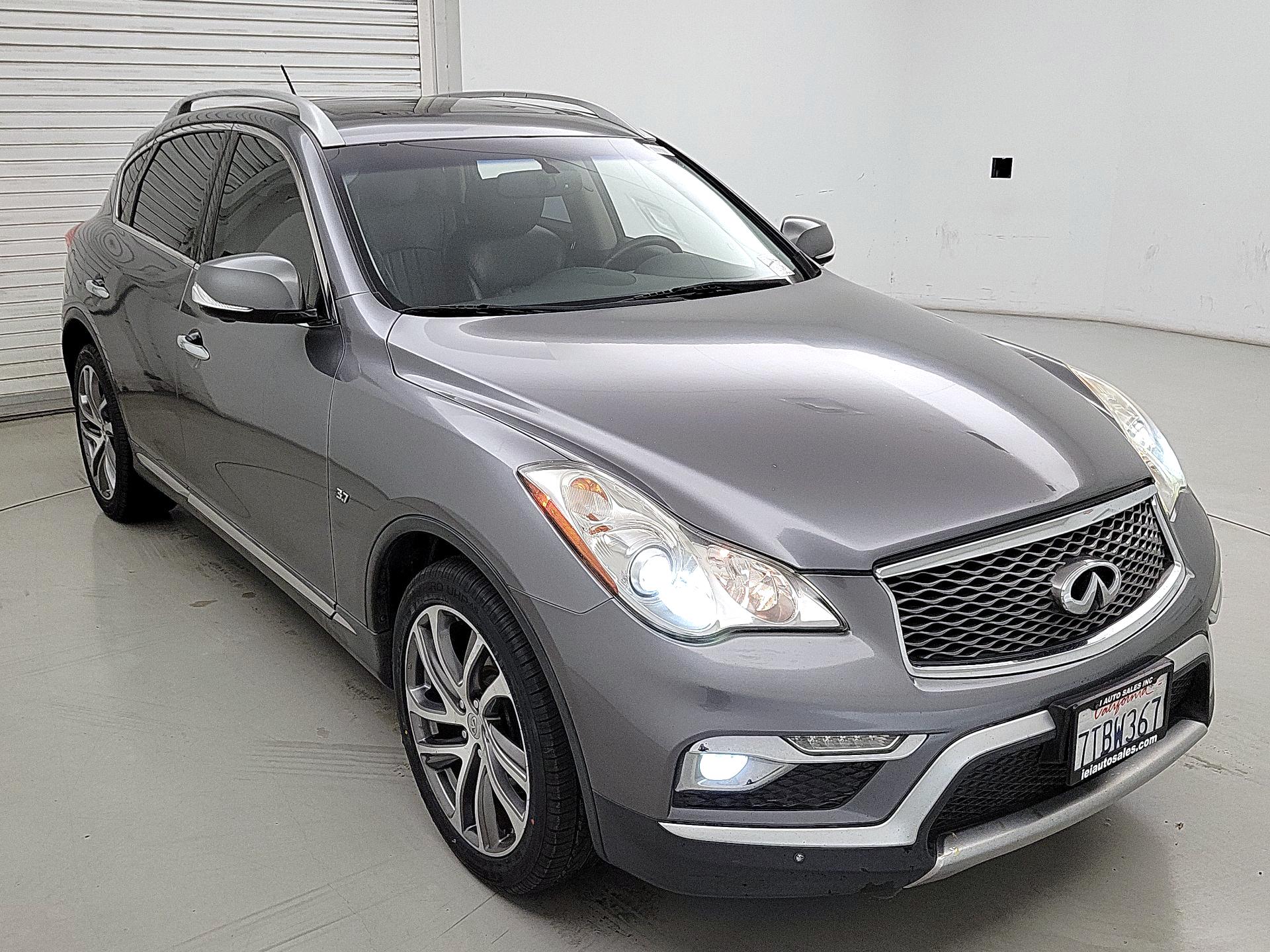 Thumbnail: 2016 INFINITI QX50 - 1