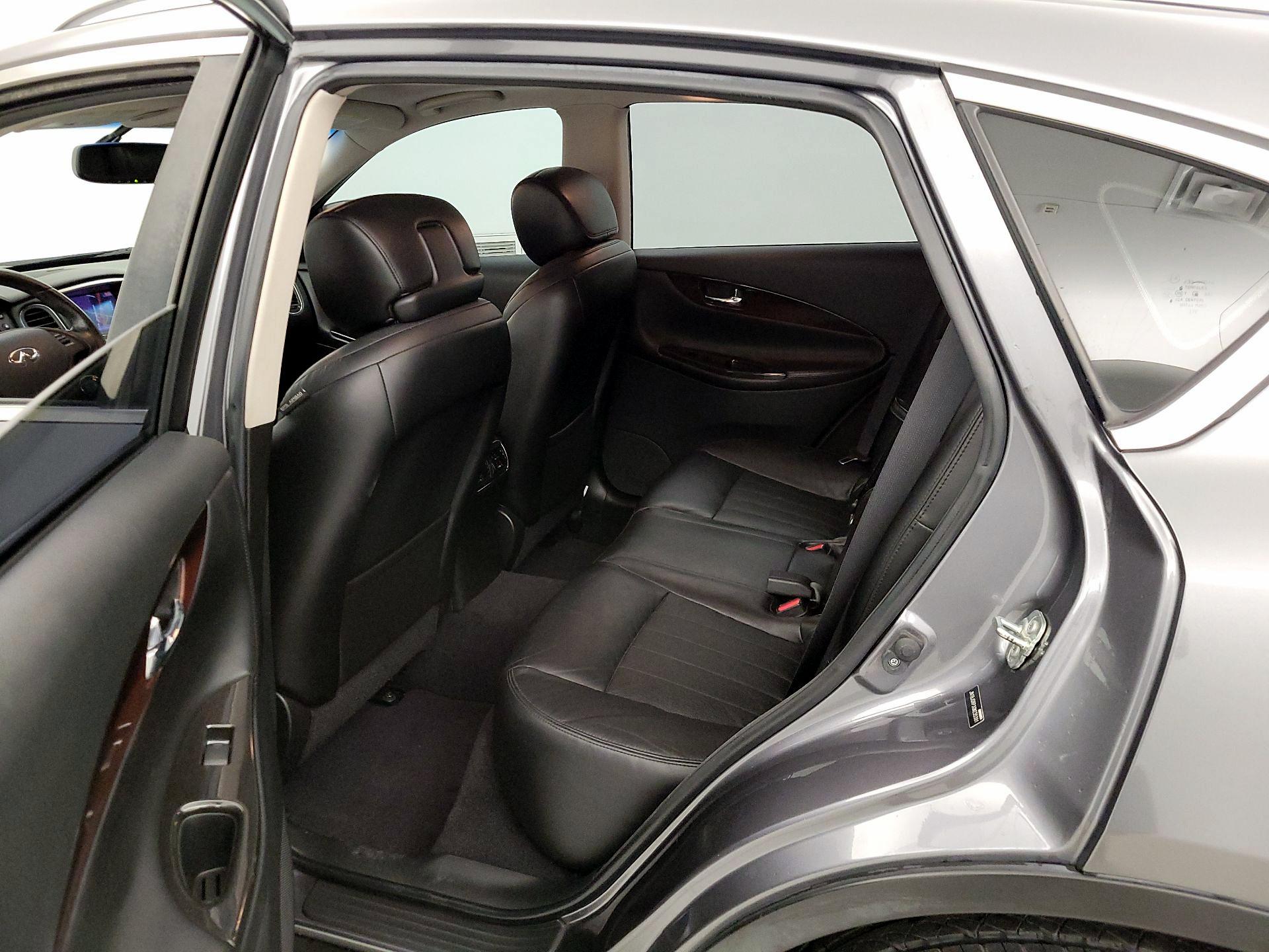 Thumbnail: 2016 INFINITI QX50 - 15