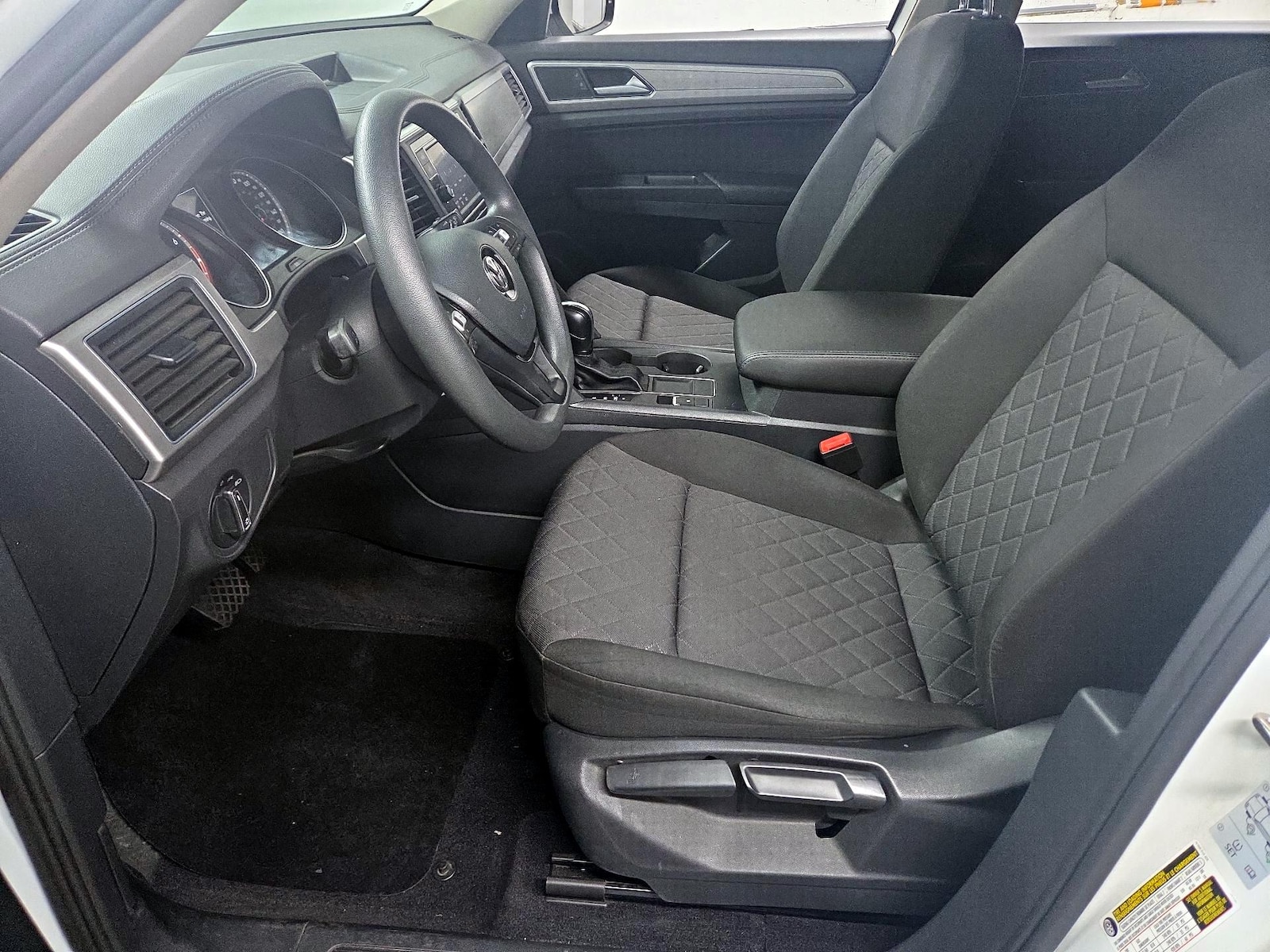 2018 Volkswagen Atlas S - Photo 12