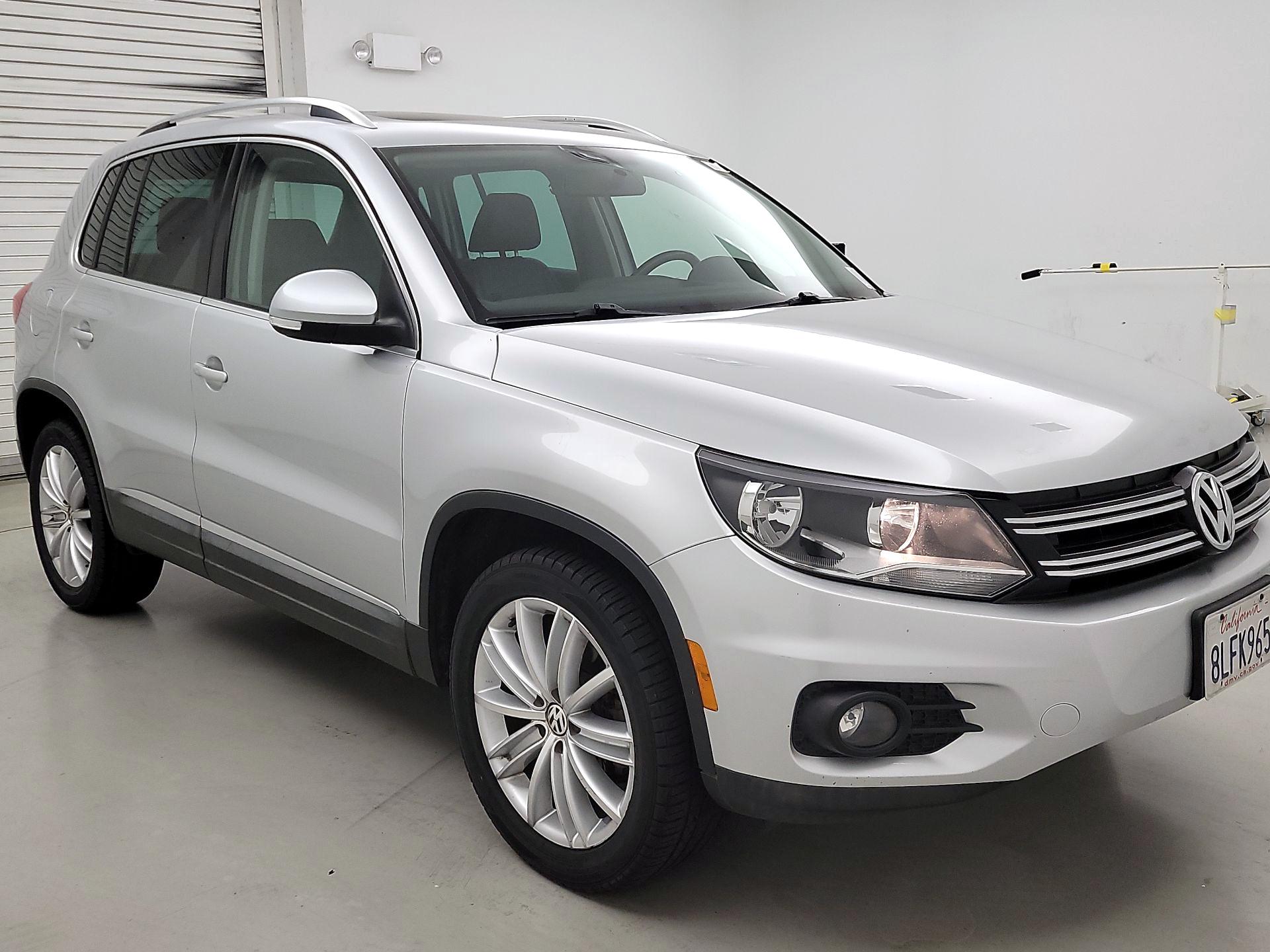 Thumbnail: 2015 Volkswagen Tiguan - 1