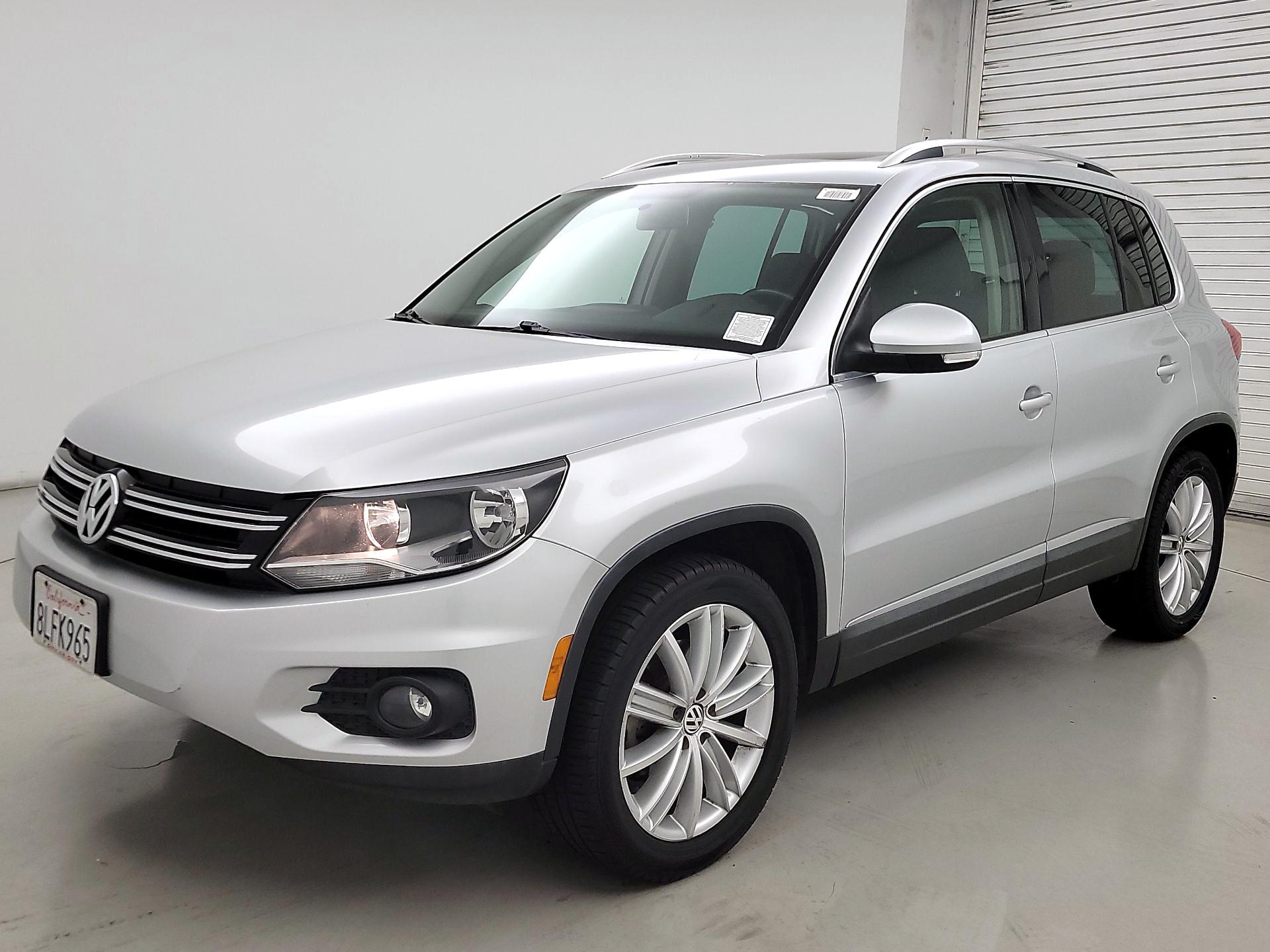 Thumbnail: 2015 Volkswagen Tiguan - 3