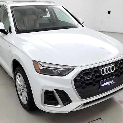 2023 Audi Q5 S-Line Premium