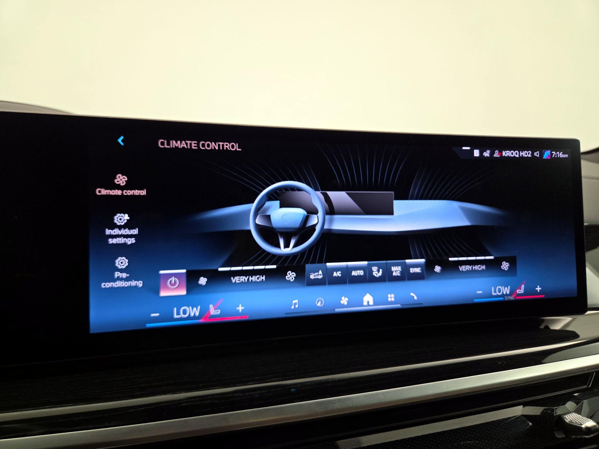 Thumbnail: 2024 BMW X5 - 17